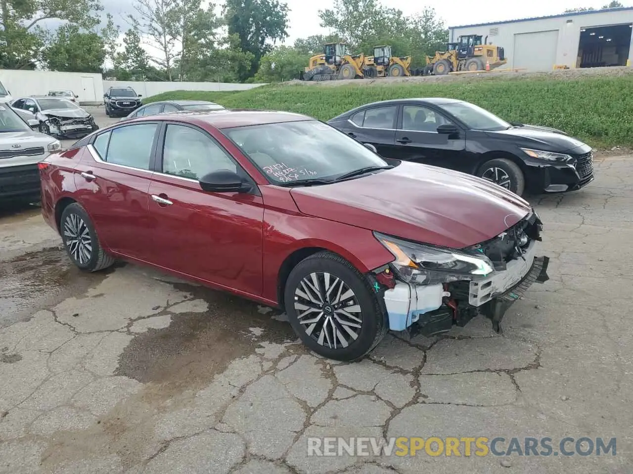 4 Photograph of a damaged car 1N4BL4DV8SN301737 NISSAN ALTIMA 2025