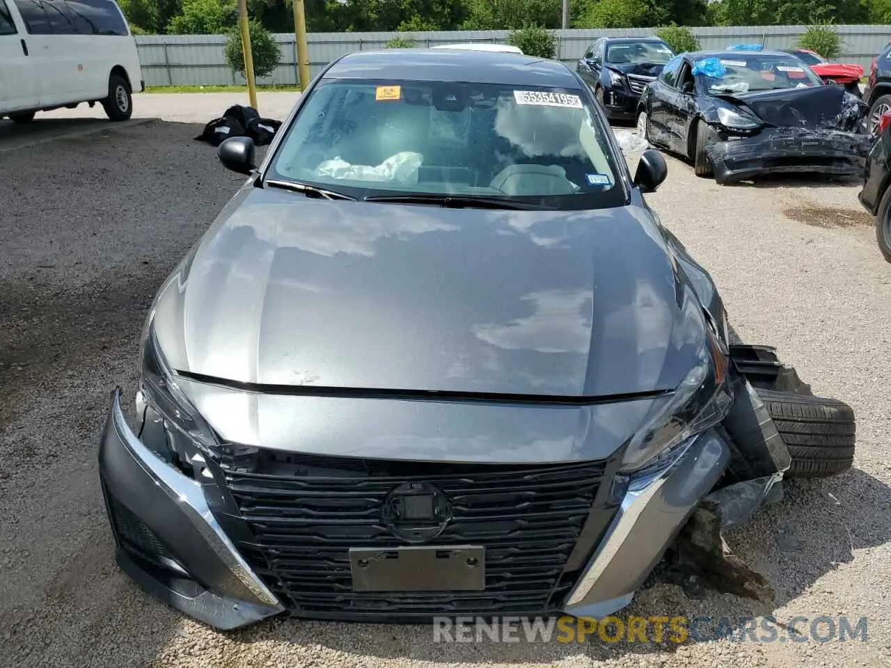 5 Photograph of a damaged car 1N4BL4DV8SN348962 NISSAN ALTIMA 2025