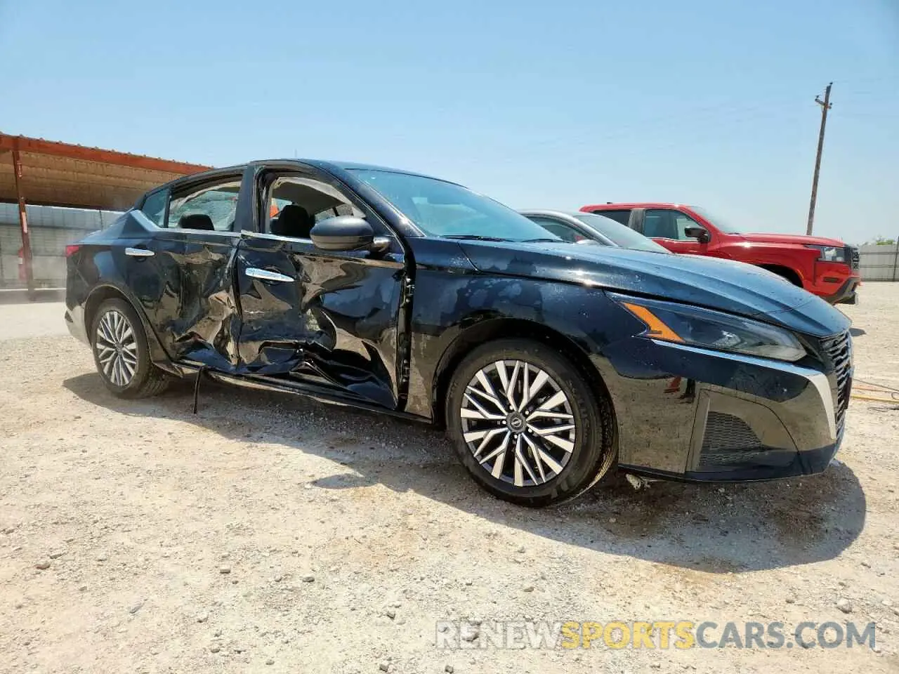 4 Photograph of a damaged car 1N4BL4DV8SN352039 NISSAN ALTIMA 2025