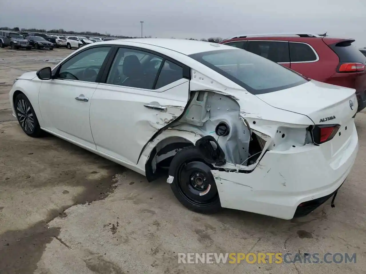 2 Photograph of a damaged car 1N4BL4DV8SN354535 NISSAN ALTIMA 2025