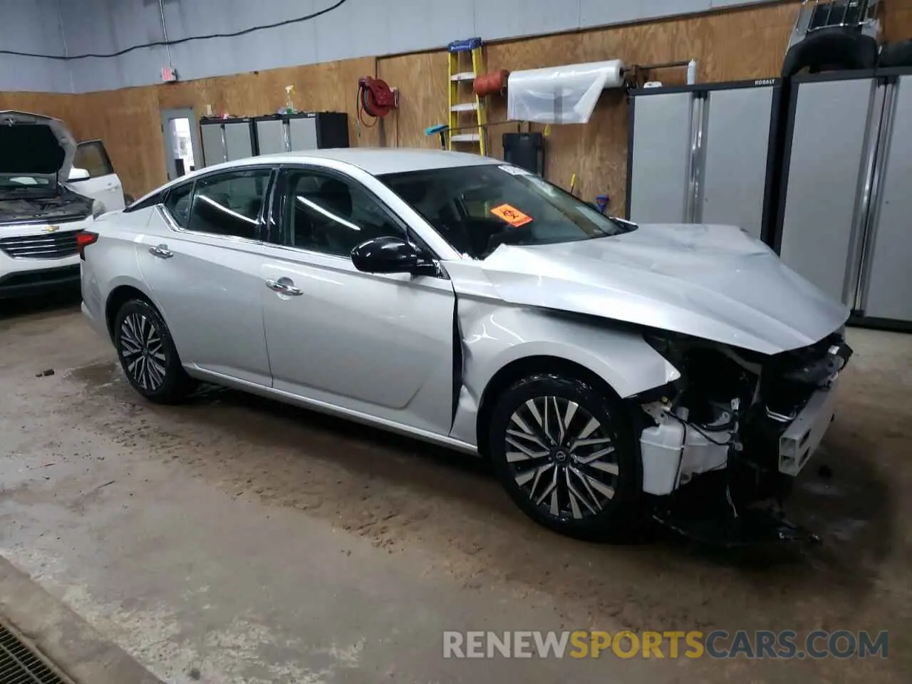 4 Photograph of a damaged car 1N4BL4DV8SN356673 NISSAN ALTIMA 2025