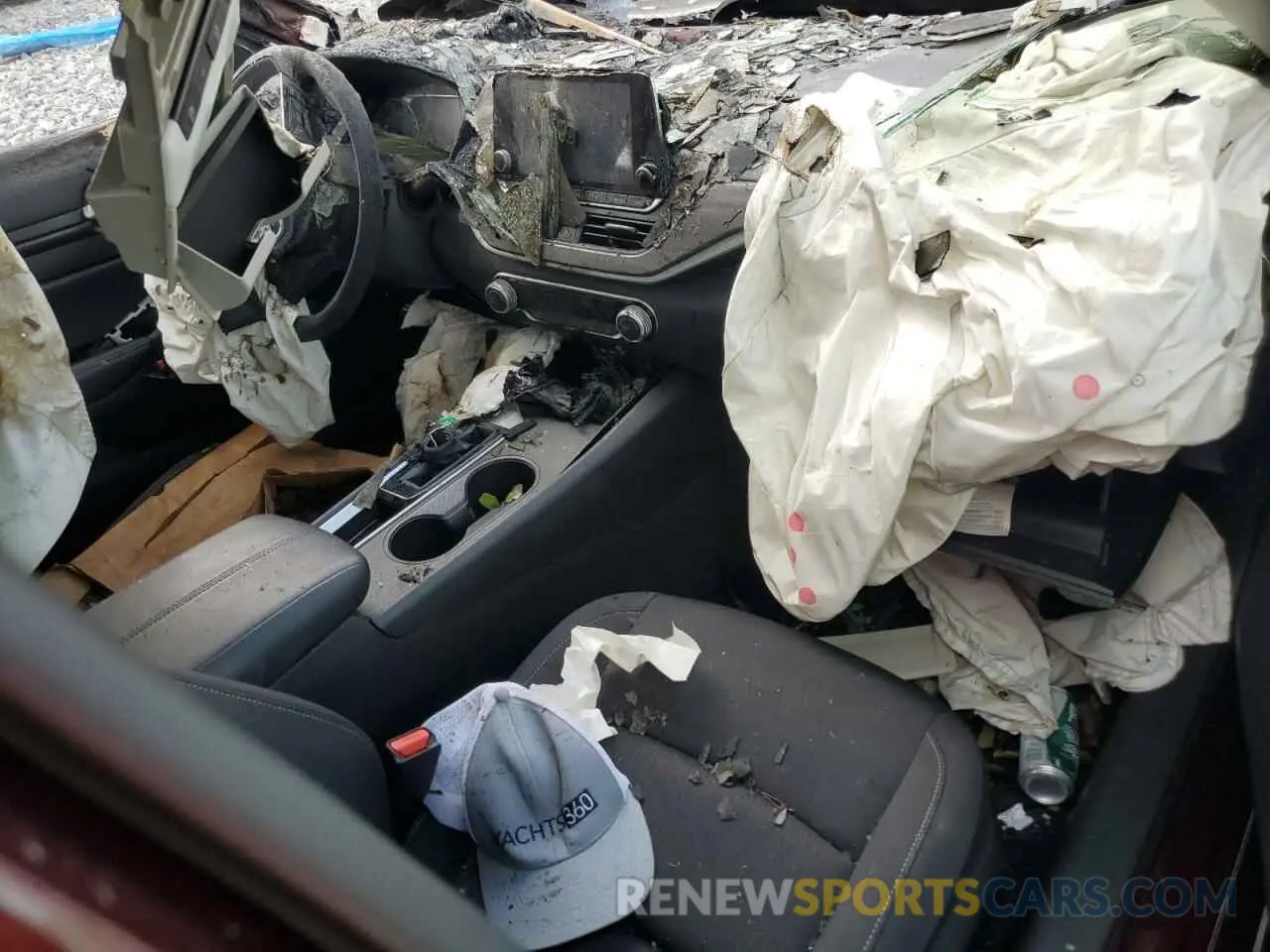 8 Photograph of a damaged car 1N4BL4DV8SN357001 NISSAN ALTIMA 2025
