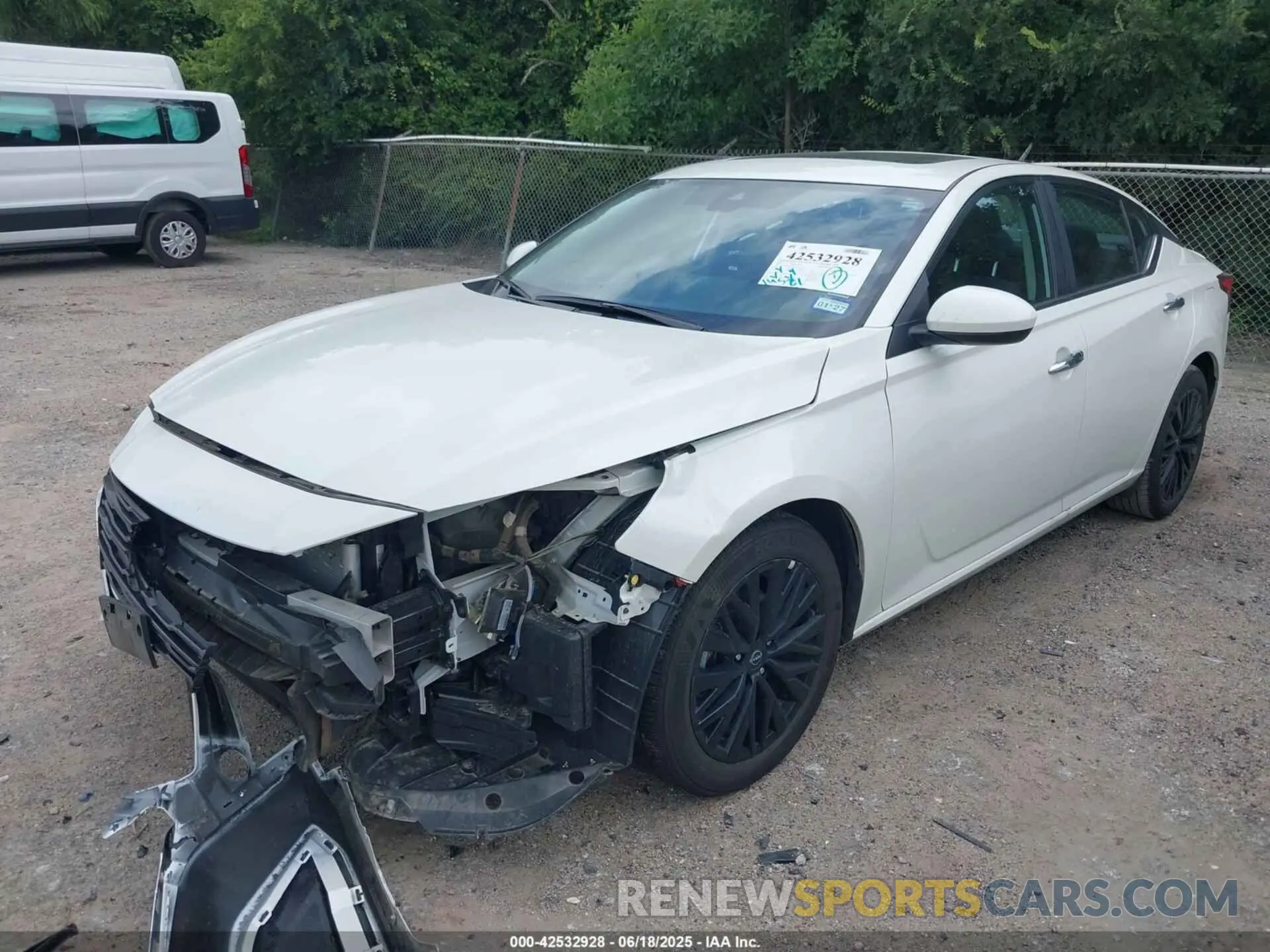 2 Photograph of a damaged car 1N4BL4DV8SN364434 NISSAN ALTIMA 2025