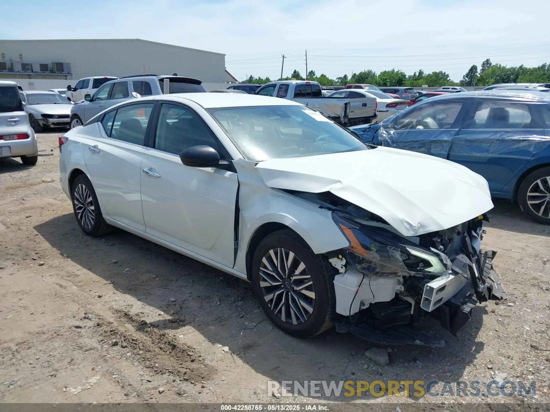1 Photograph of a damaged car 1N4BL4DV8SN371660 NISSAN ALTIMA 2025