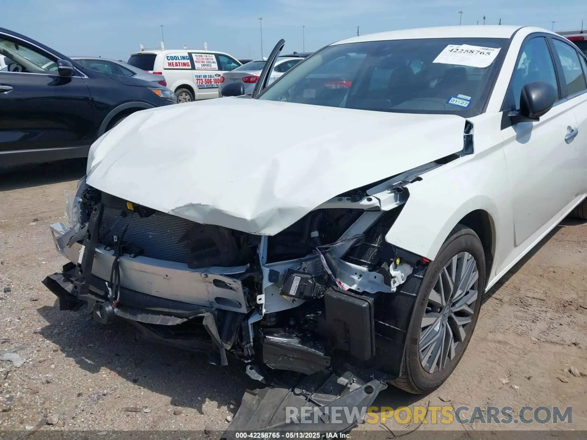 6 Photograph of a damaged car 1N4BL4DV8SN371660 NISSAN ALTIMA 2025