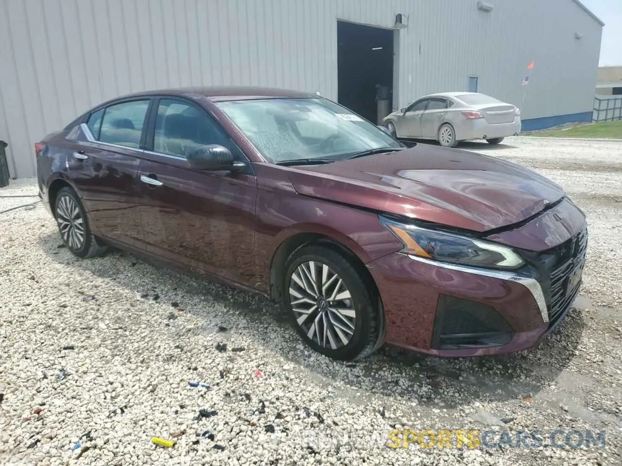 4 Photograph of a damaged car 1N4BL4DV9SN309023 NISSAN ALTIMA 2025