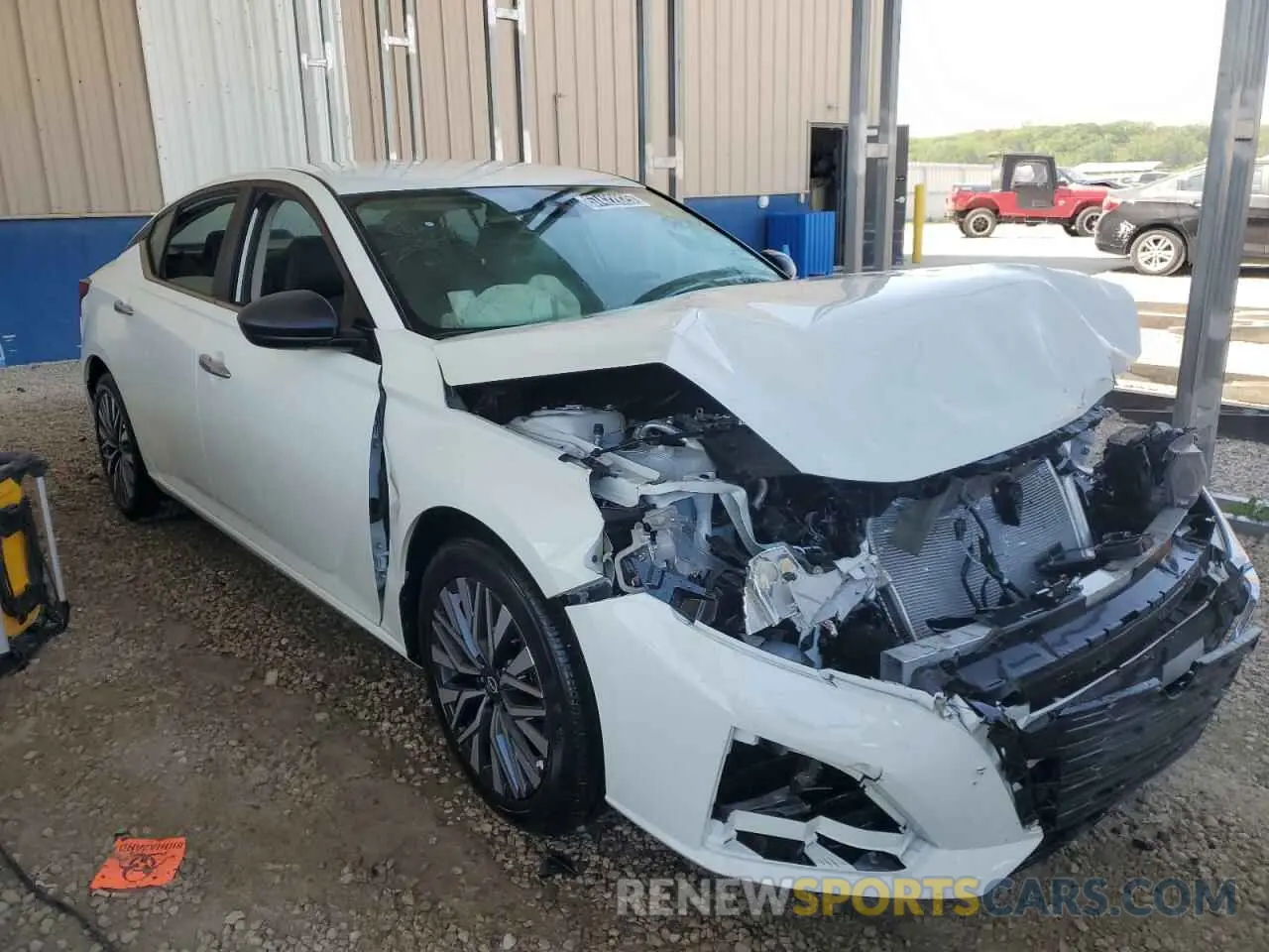 4 Photograph of a damaged car 1N4BL4DV9SN339042 NISSAN ALTIMA 2025