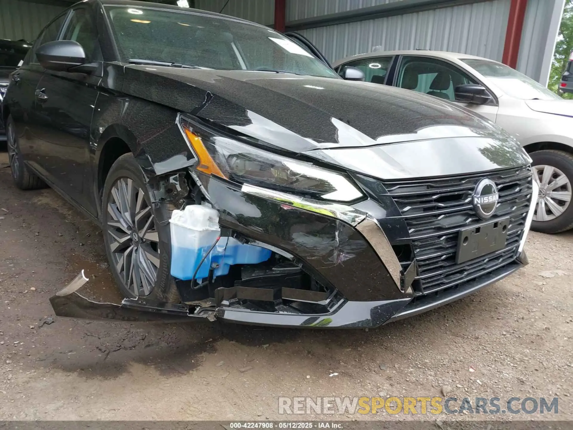 6 Photograph of a damaged car 1N4BL4DV9SN363129 NISSAN ALTIMA 2025