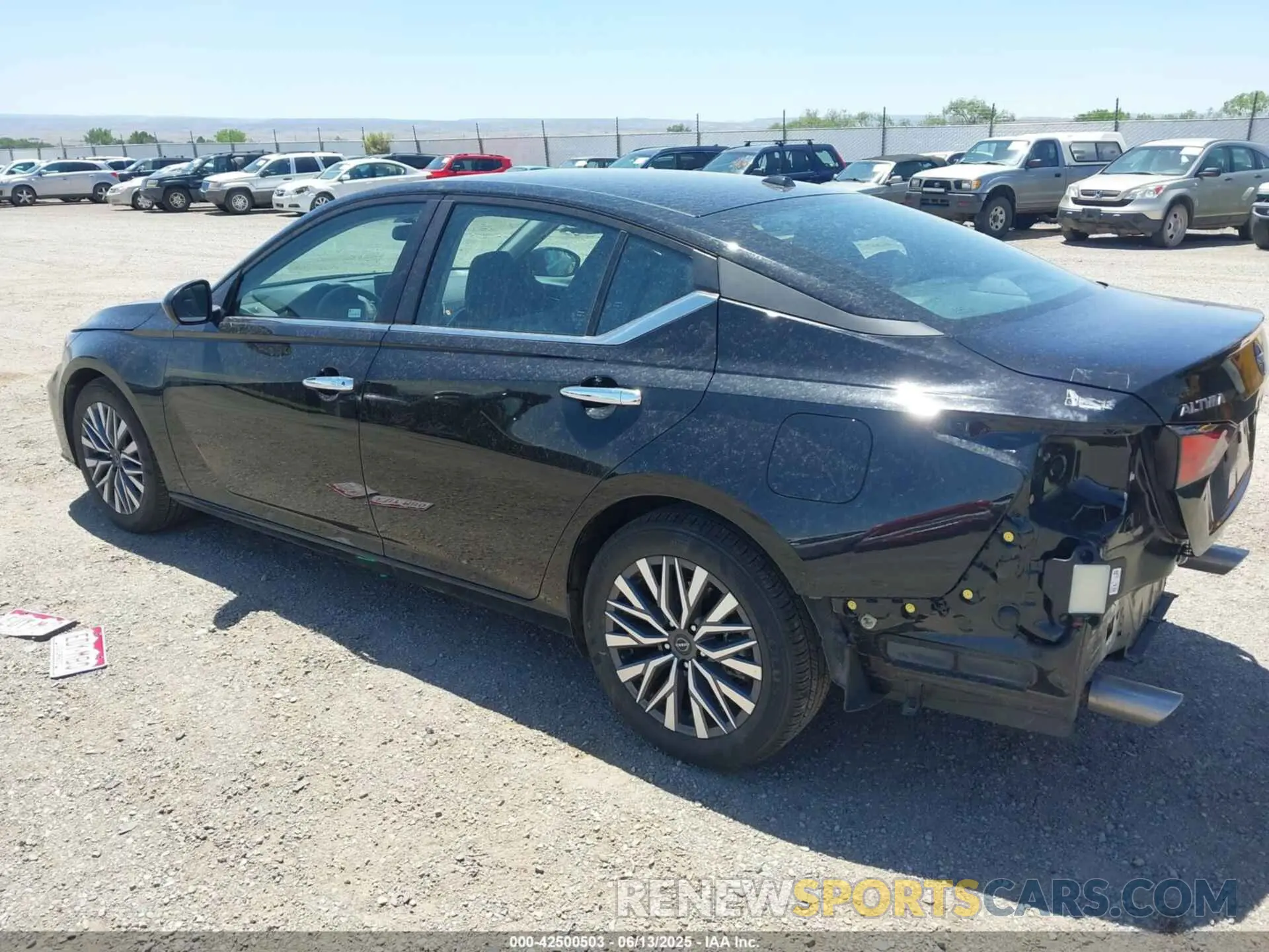 3 Photograph of a damaged car 1N4BL4DV9SN363437 NISSAN ALTIMA 2025