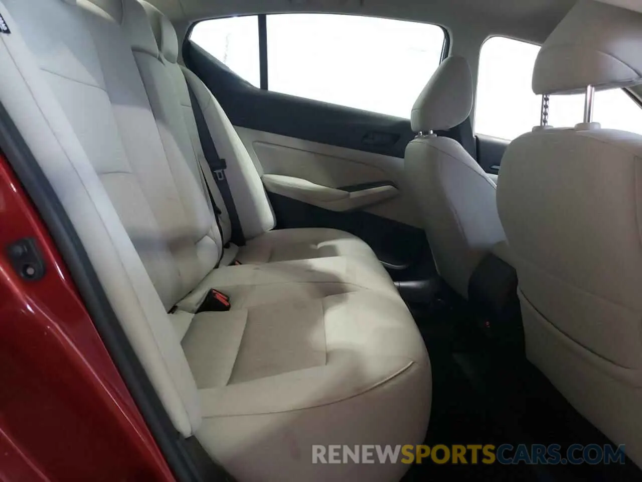 10 Photograph of a damaged car 1N4BL4DVXSN305482 NISSAN ALTIMA 2025