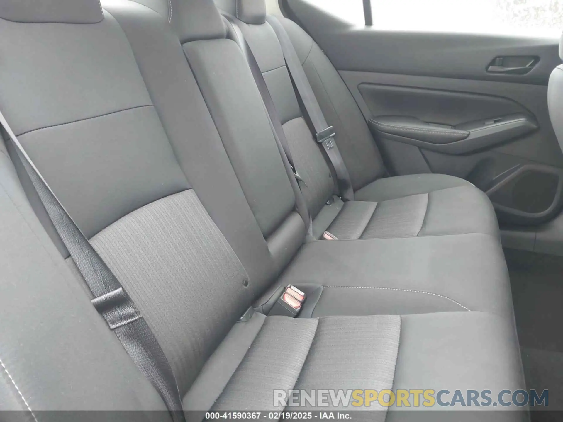 8 Photograph of a damaged car 1N4BL4DVXSN312674 NISSAN ALTIMA 2025