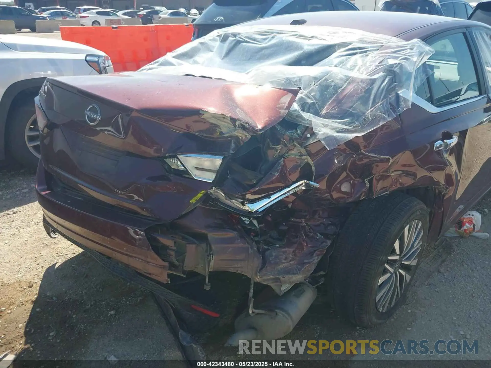 6 Photograph of a damaged car 1N4BL4DVXSN325442 NISSAN ALTIMA 2025