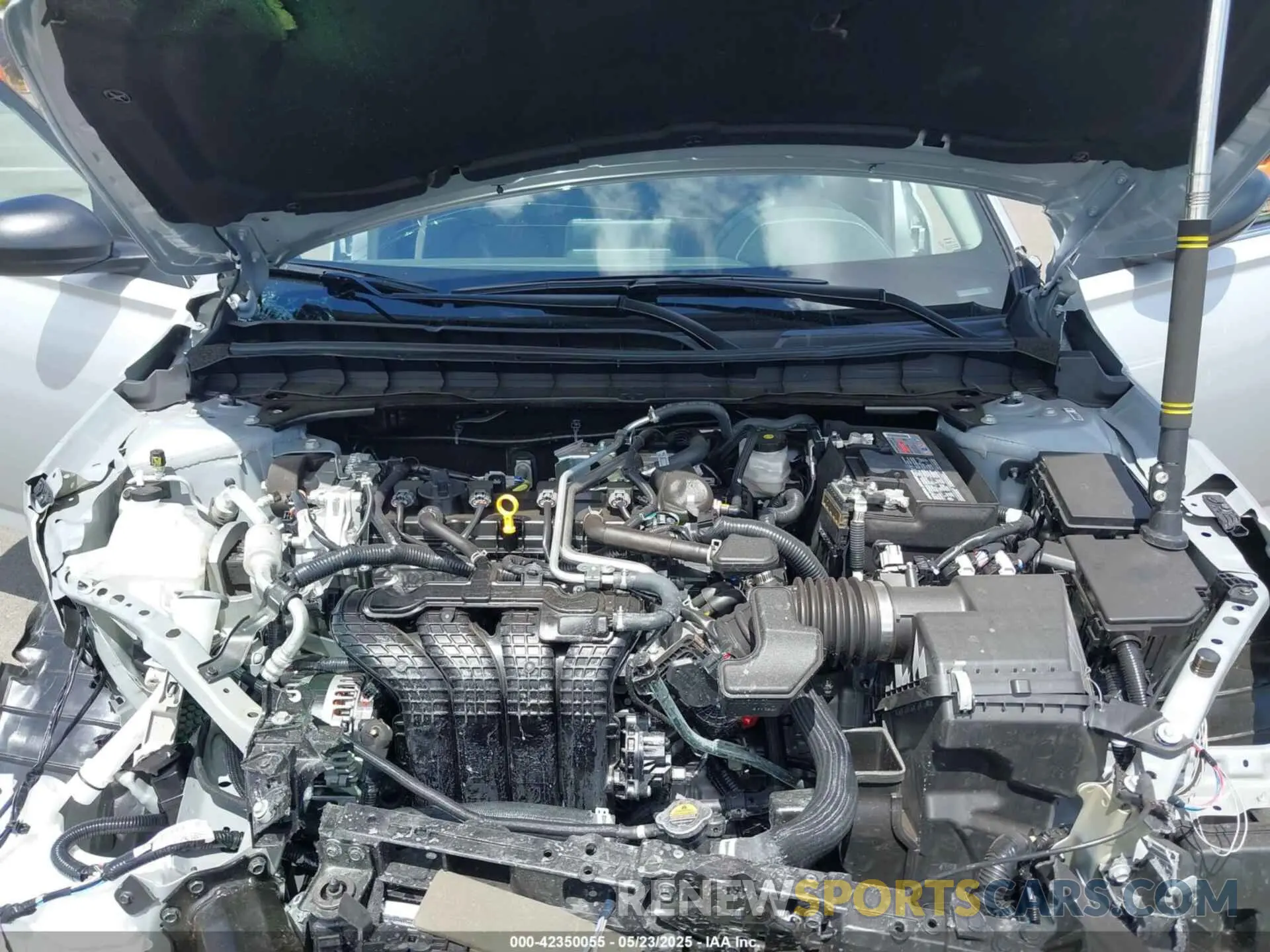 10 Photograph of a damaged car 1N4BL4DVXSN346856 NISSAN ALTIMA 2025