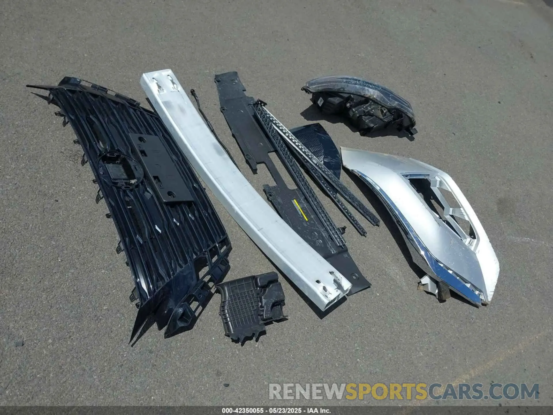 11 Photograph of a damaged car 1N4BL4DVXSN346856 NISSAN ALTIMA 2025