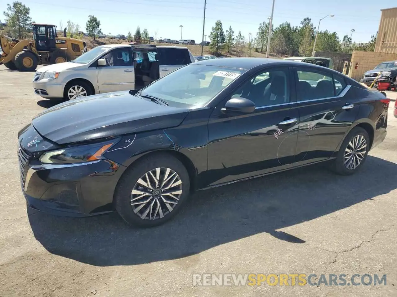 1 Photograph of a damaged car 1N4BL4DVXSN350194 NISSAN ALTIMA 2025