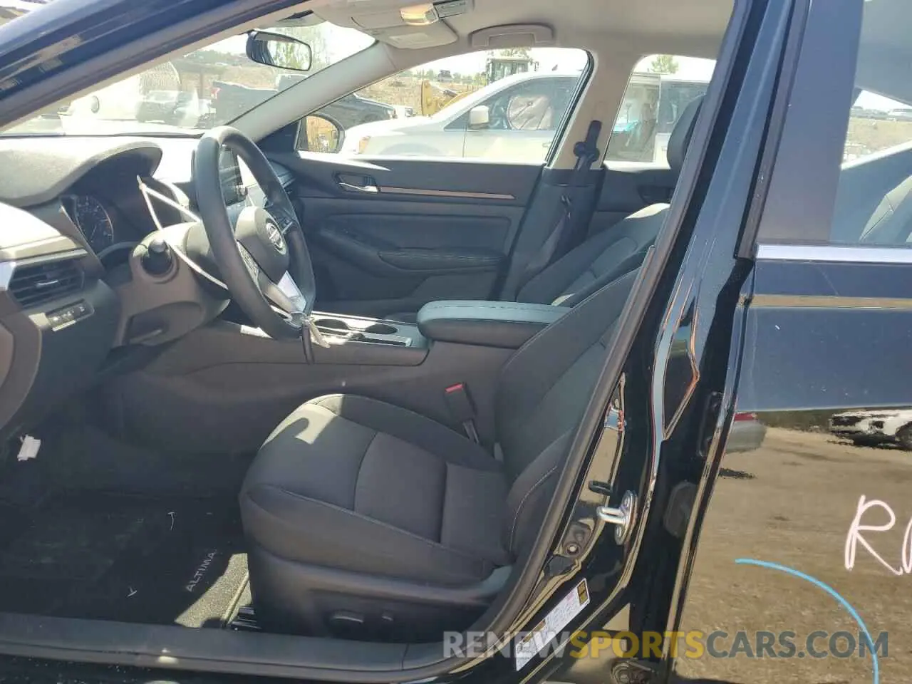 7 Photograph of a damaged car 1N4BL4DVXSN350194 NISSAN ALTIMA 2025