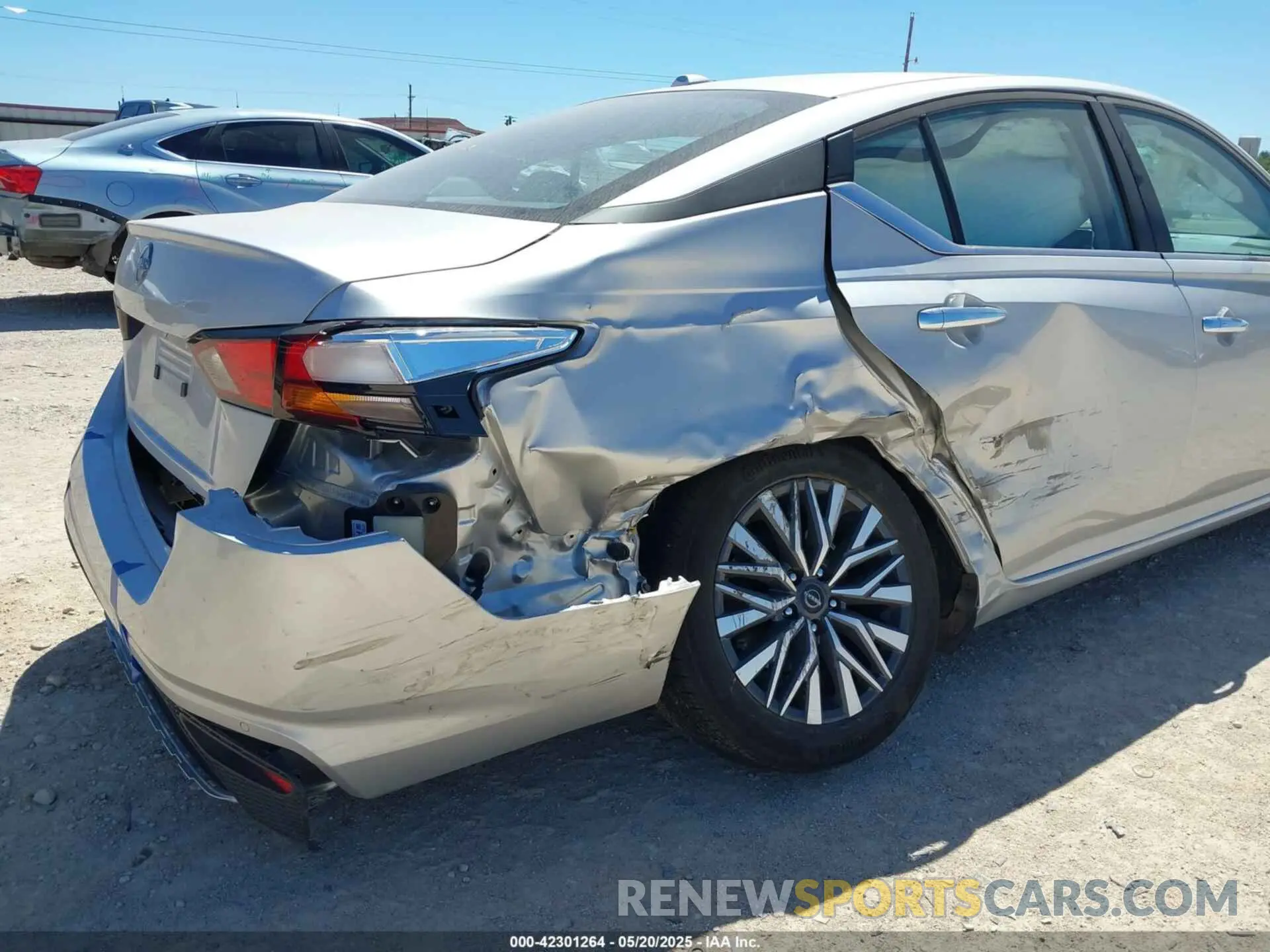 6 Photograph of a damaged car 1N4BL4DVXSN366170 NISSAN ALTIMA 2025