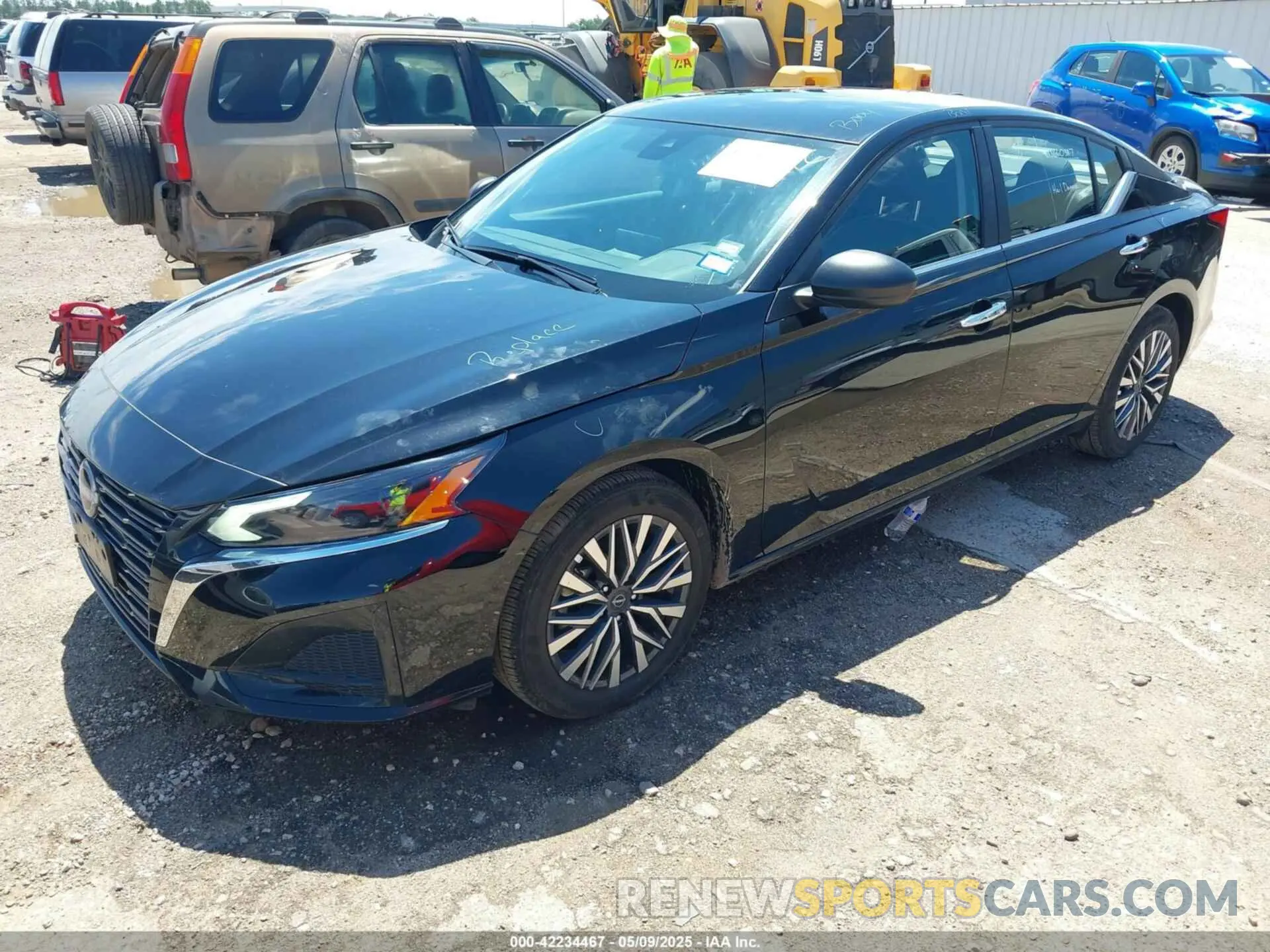 2 Photograph of a damaged car 1N4BL4DVXSN370638 NISSAN ALTIMA 2025