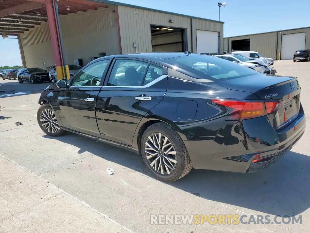 2 Photograph of a damaged car 1N4BL4DVXSN372437 NISSAN ALTIMA 2025