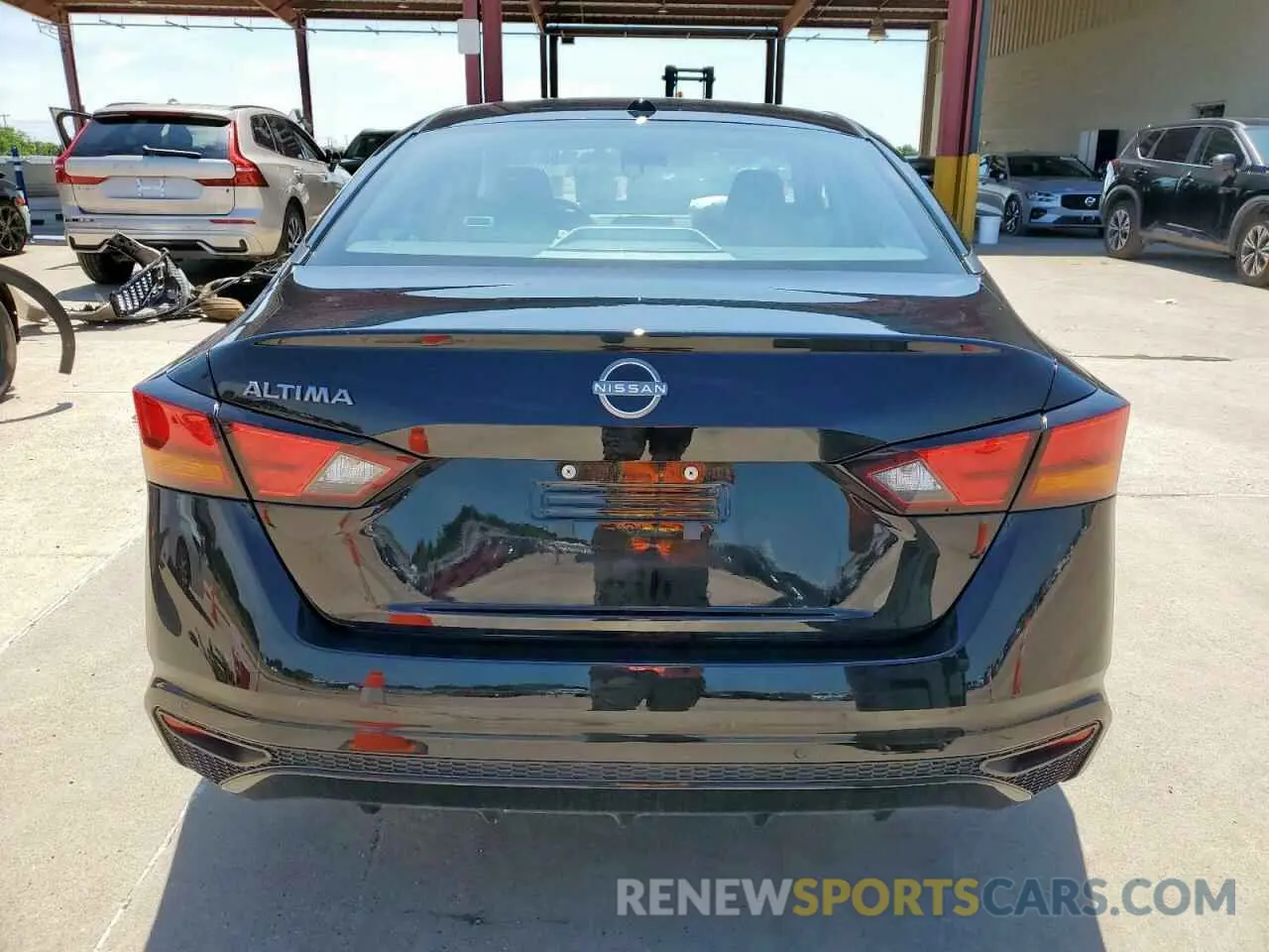 6 Photograph of a damaged car 1N4BL4DVXSN372437 NISSAN ALTIMA 2025