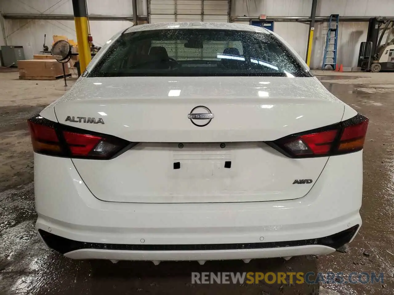 6 Photograph of a damaged car 1N4BL4DW2SN354510 NISSAN ALTIMA 2025