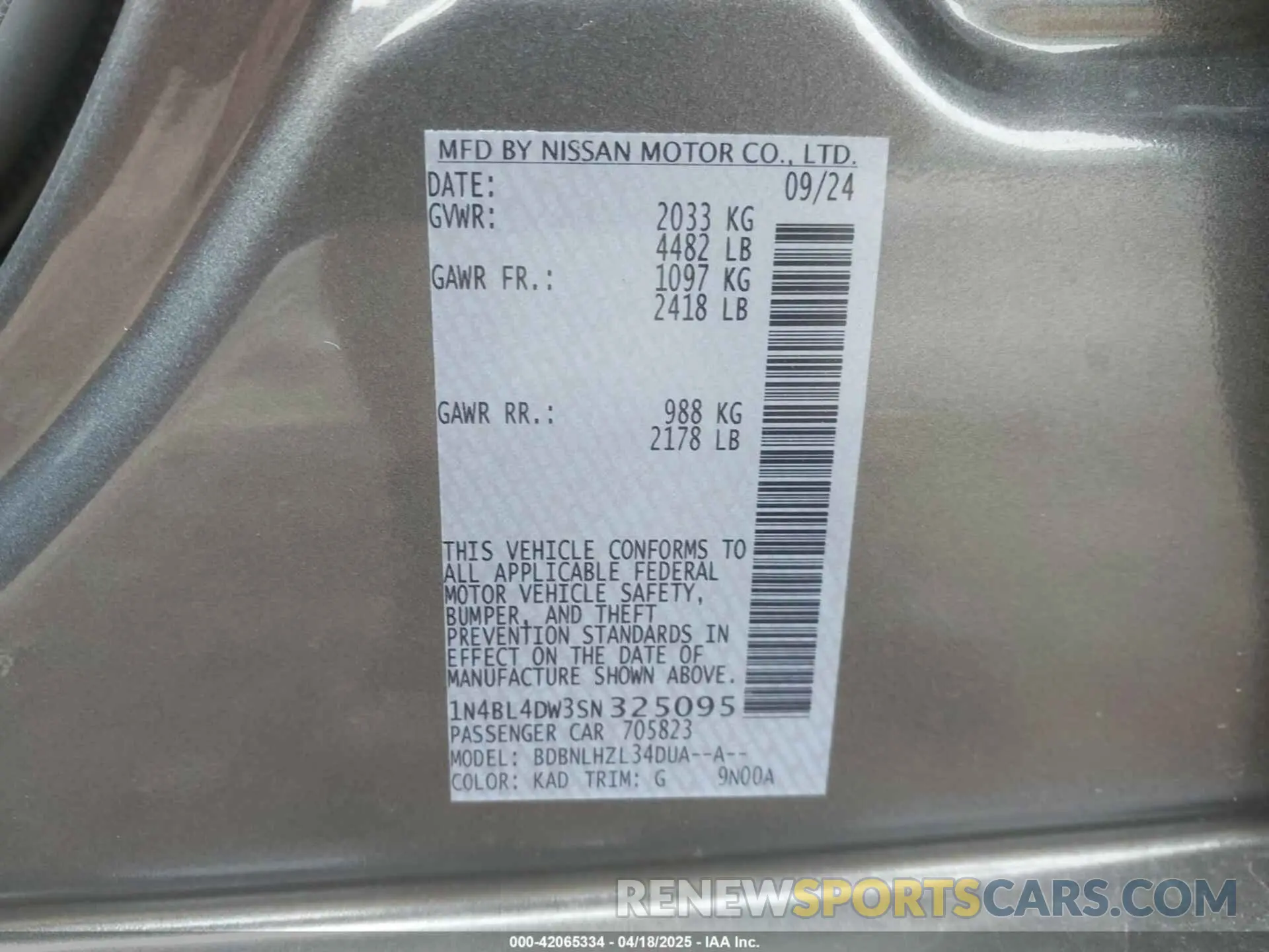9 Photograph of a damaged car 1N4BL4DW3SN325095 NISSAN ALTIMA 2025