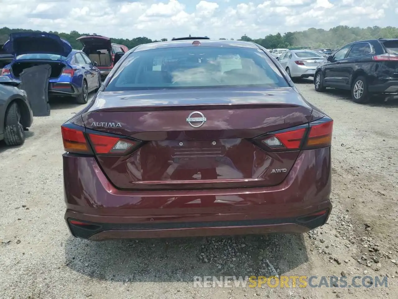 6 Photograph of a damaged car 1N4BL4DW4SN319242 NISSAN ALTIMA 2025