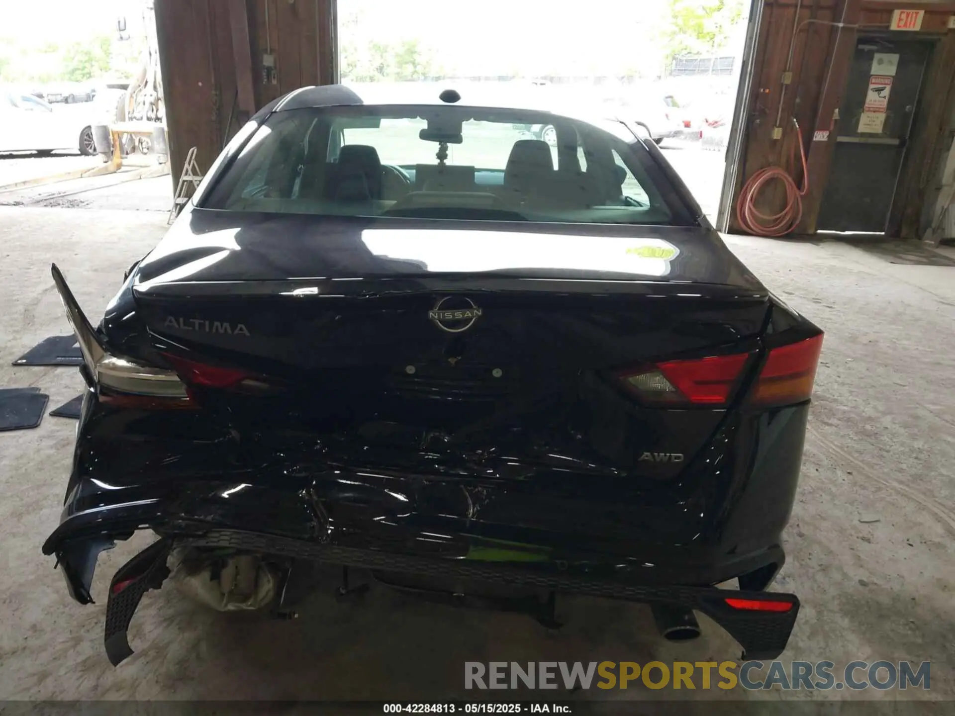 16 Photograph of a damaged car 1N4BL4DW4SN332783 NISSAN ALTIMA 2025