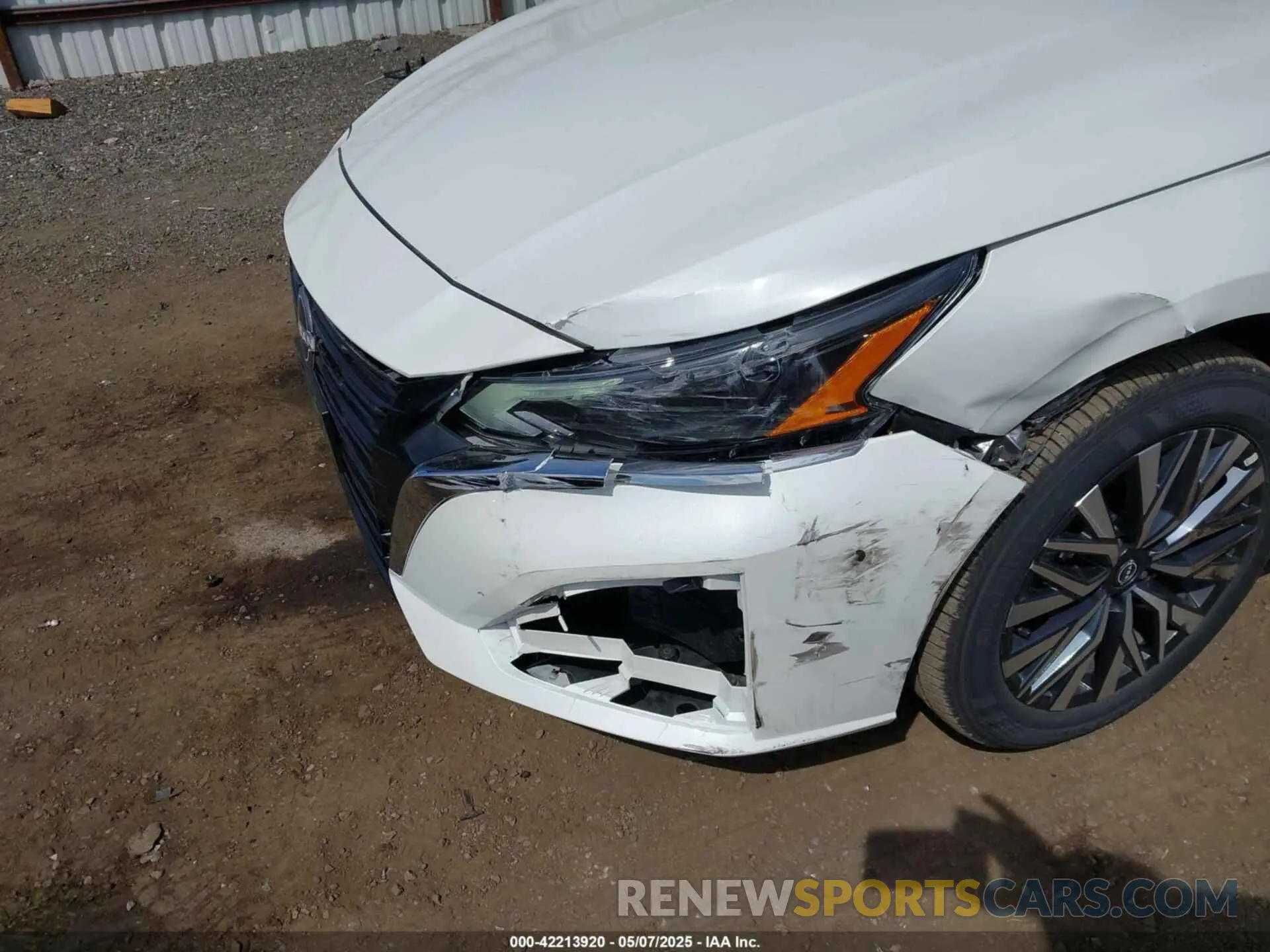 6 Photograph of a damaged car 1N4BL4DW5SN358521 NISSAN ALTIMA 2025