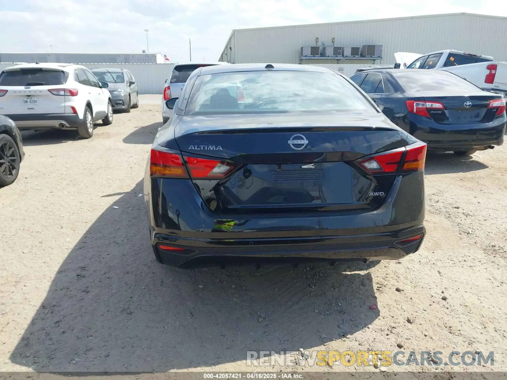 16 Photograph of a damaged car 1N4BL4DW6SN328685 NISSAN ALTIMA 2025