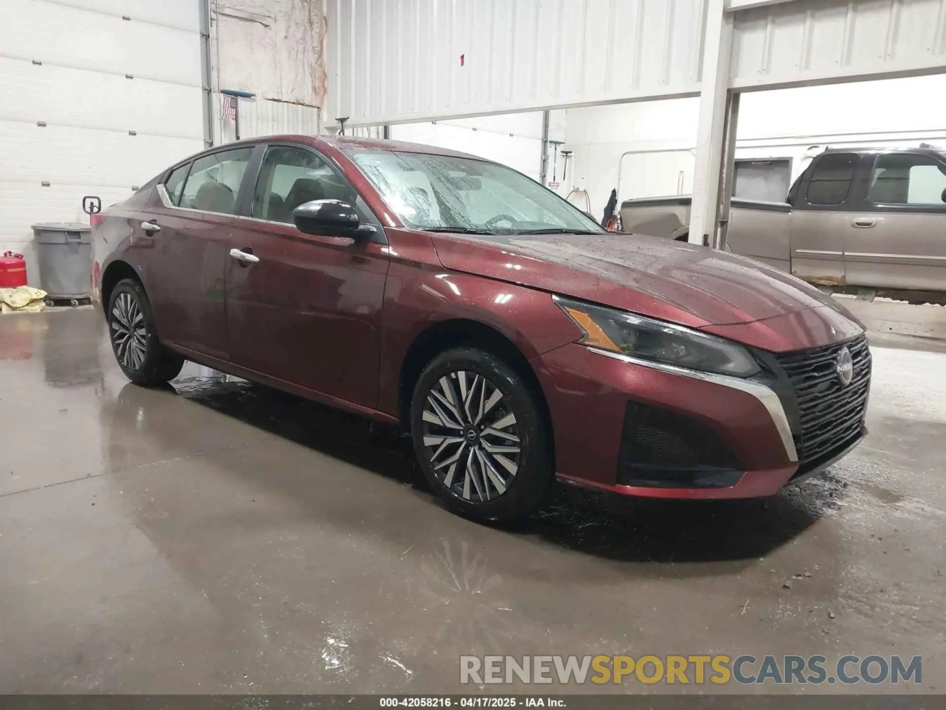 1 Photograph of a damaged car 1N4BL4DW8SN363079 NISSAN ALTIMA 2025