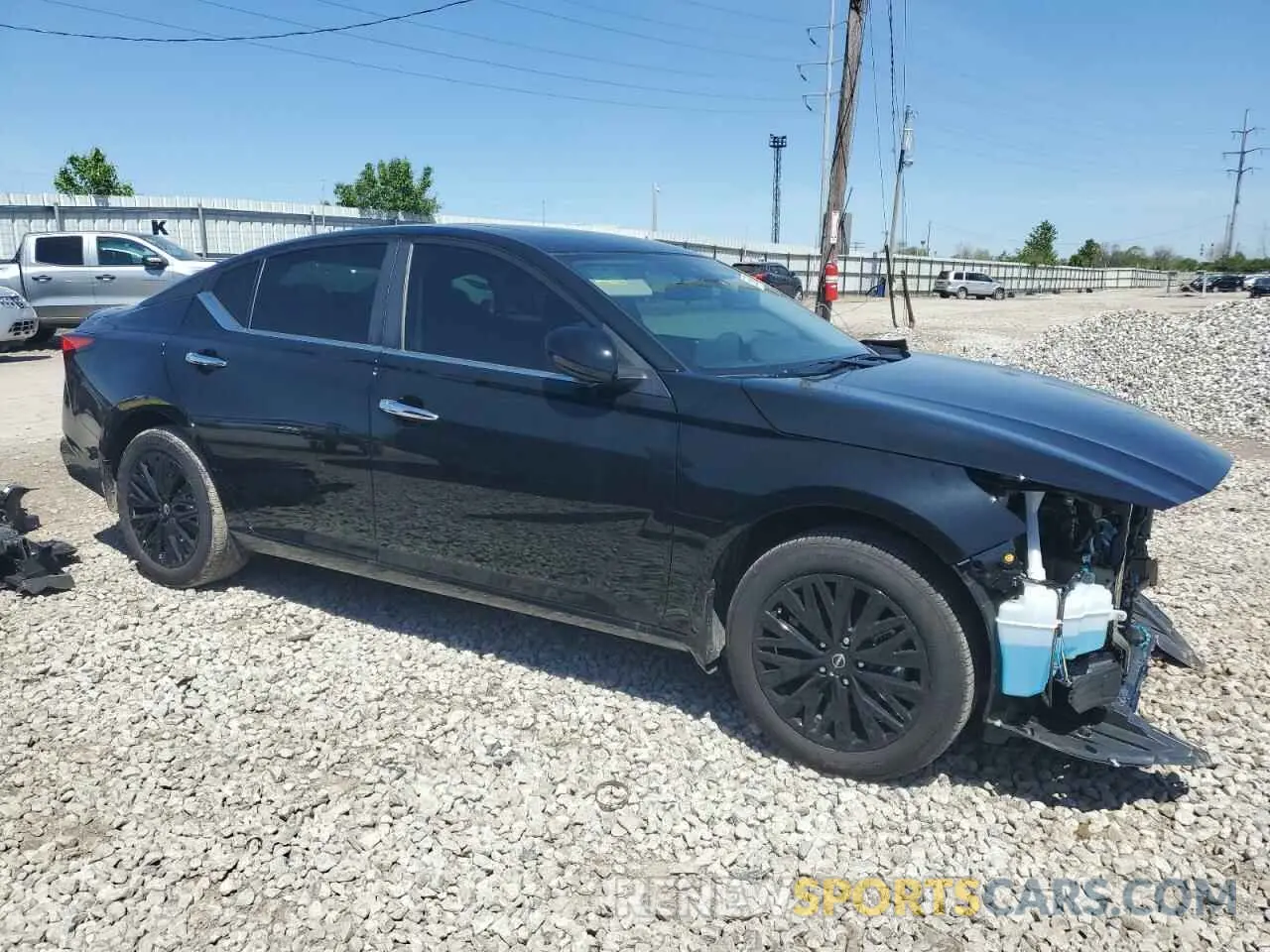 4 Photograph of a damaged car 1N4BL4DWXSN311808 NISSAN ALTIMA 2025