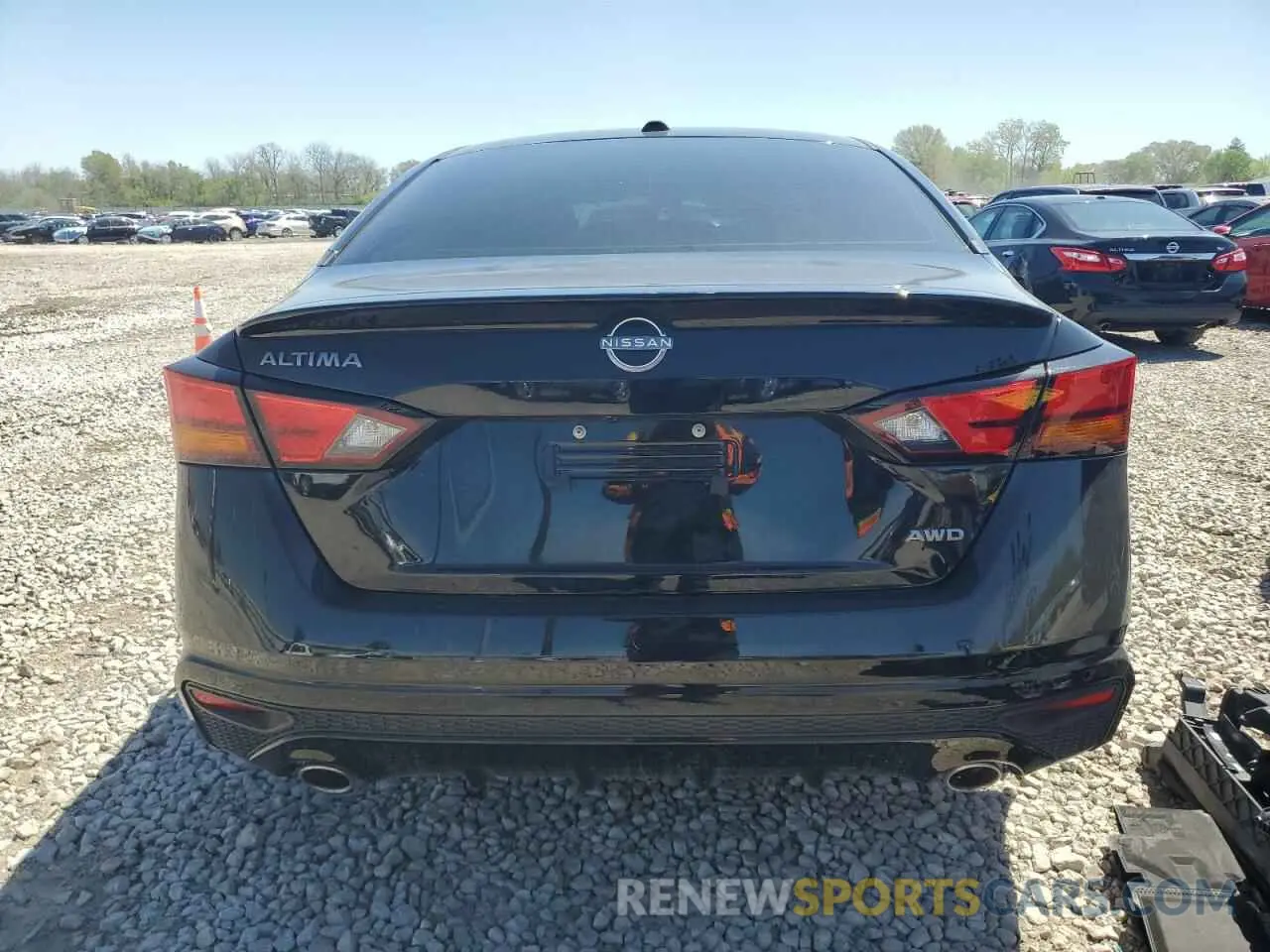 6 Photograph of a damaged car 1N4BL4DWXSN311808 NISSAN ALTIMA 2025