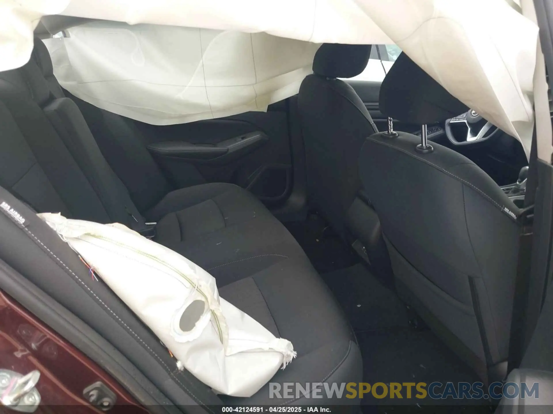 8 Photograph of a damaged car 1N4BL4DWXSN318337 NISSAN ALTIMA 2025