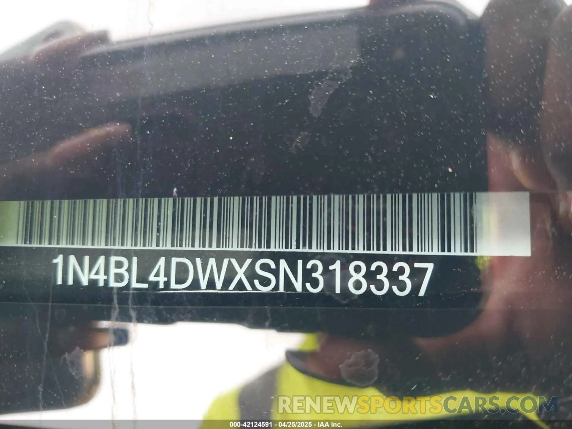 9 Photograph of a damaged car 1N4BL4DWXSN318337 NISSAN ALTIMA 2025