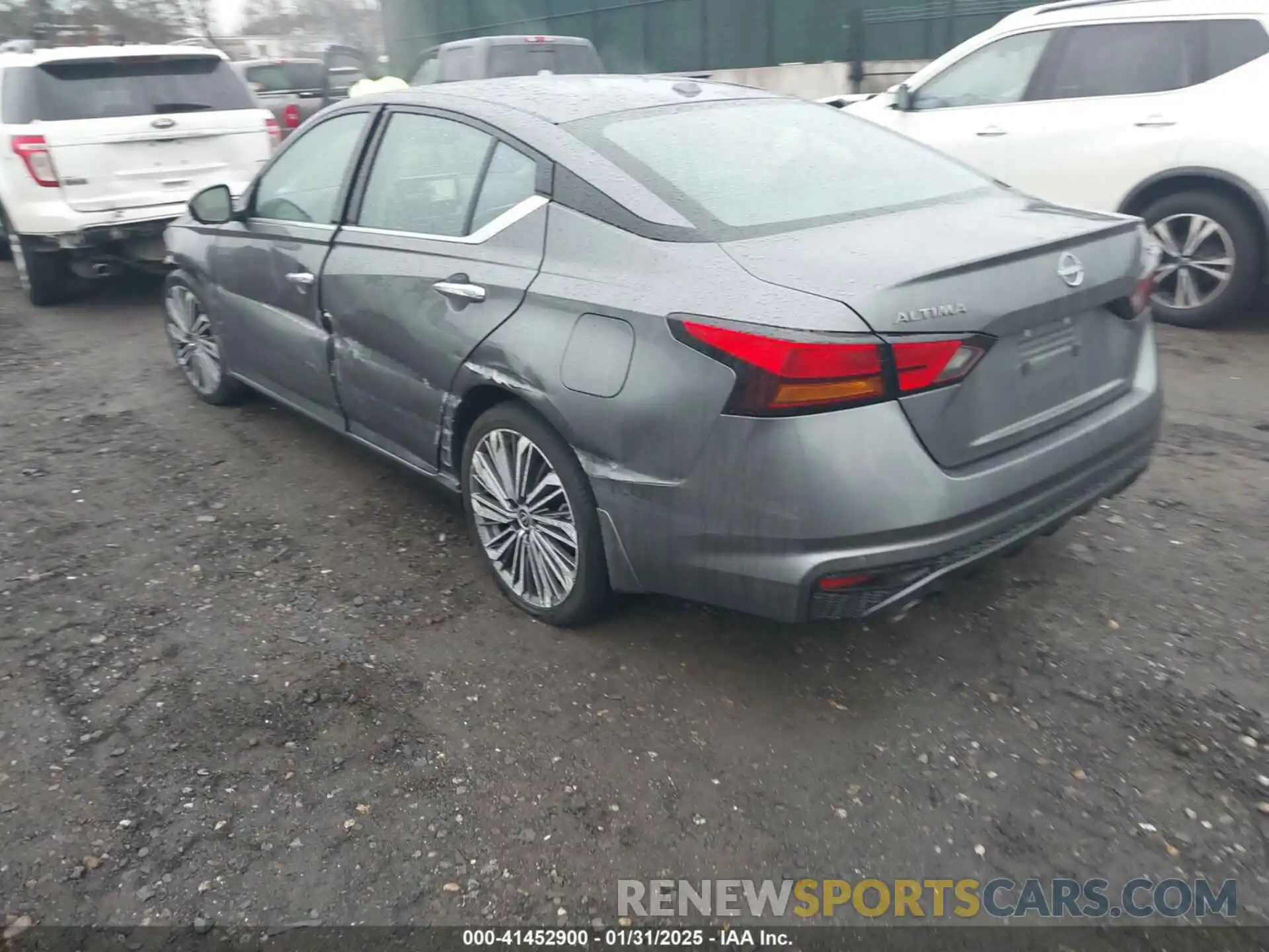 3 Photograph of a damaged car 1N4BL4EV1SN314568 NISSAN ALTIMA 2025