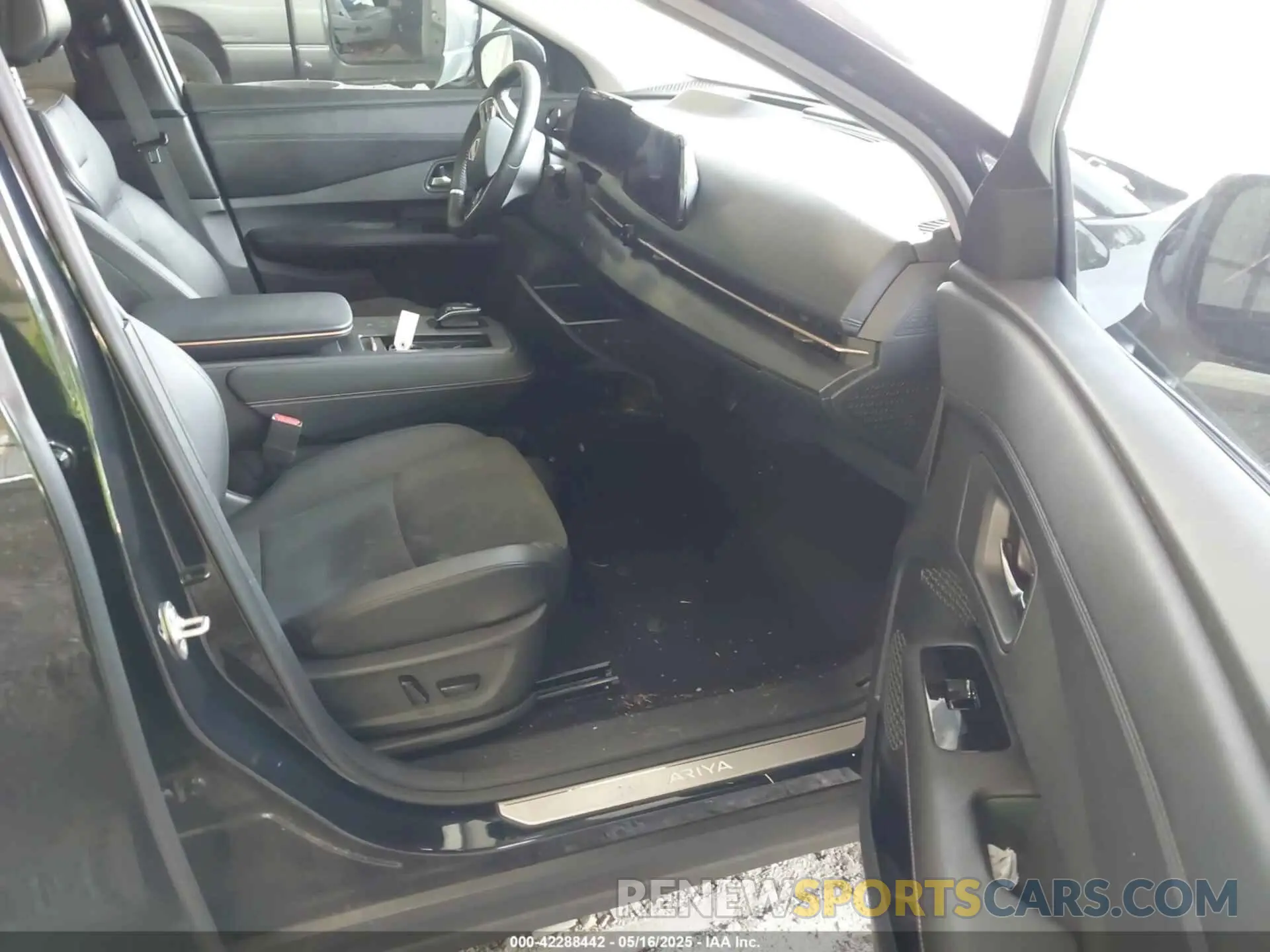 5 Photograph of a damaged car JN1BF0BA0PM402149 NISSAN ARIYA 2023