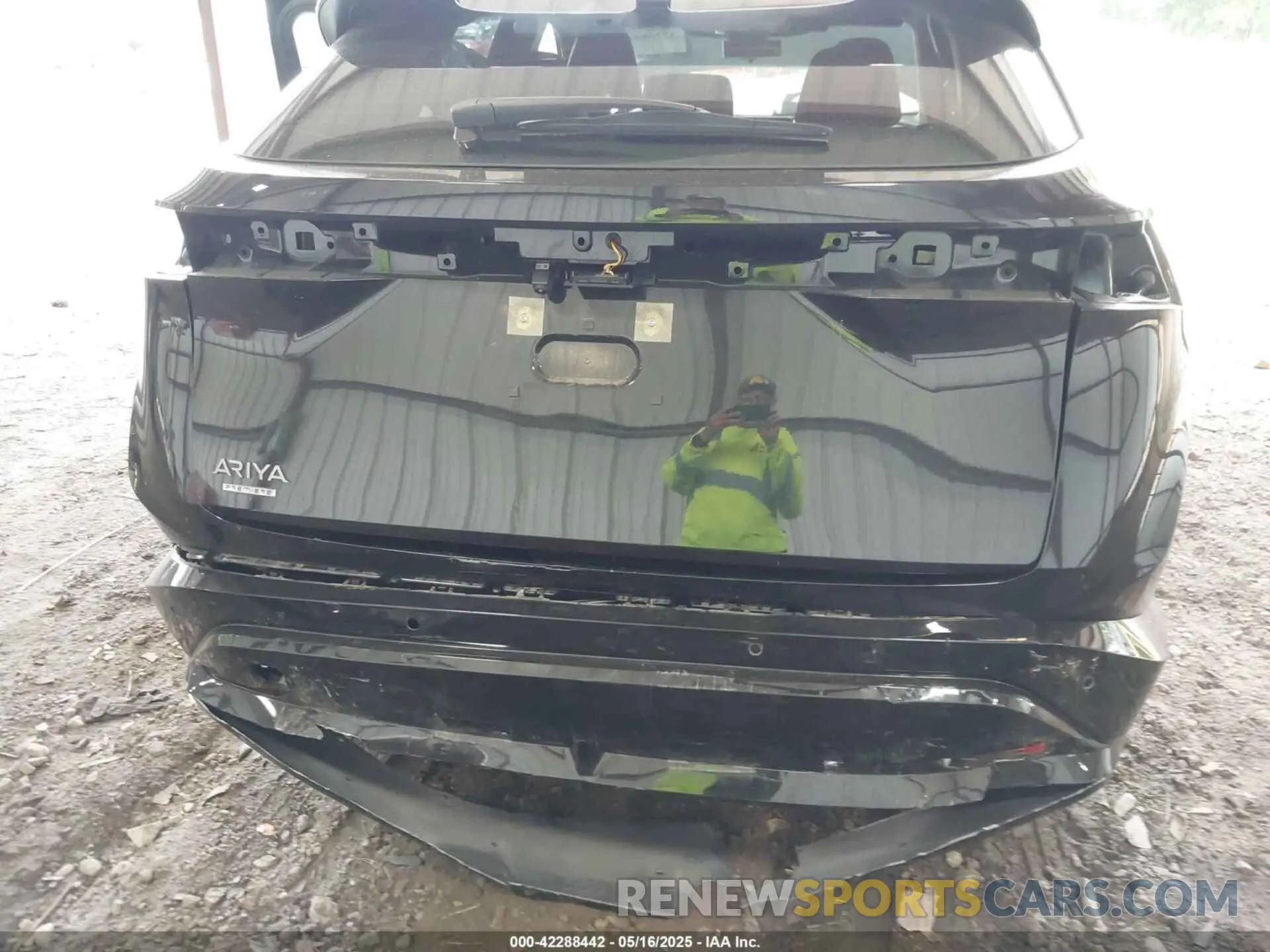 6 Photograph of a damaged car JN1BF0BA0PM402149 NISSAN ARIYA 2023