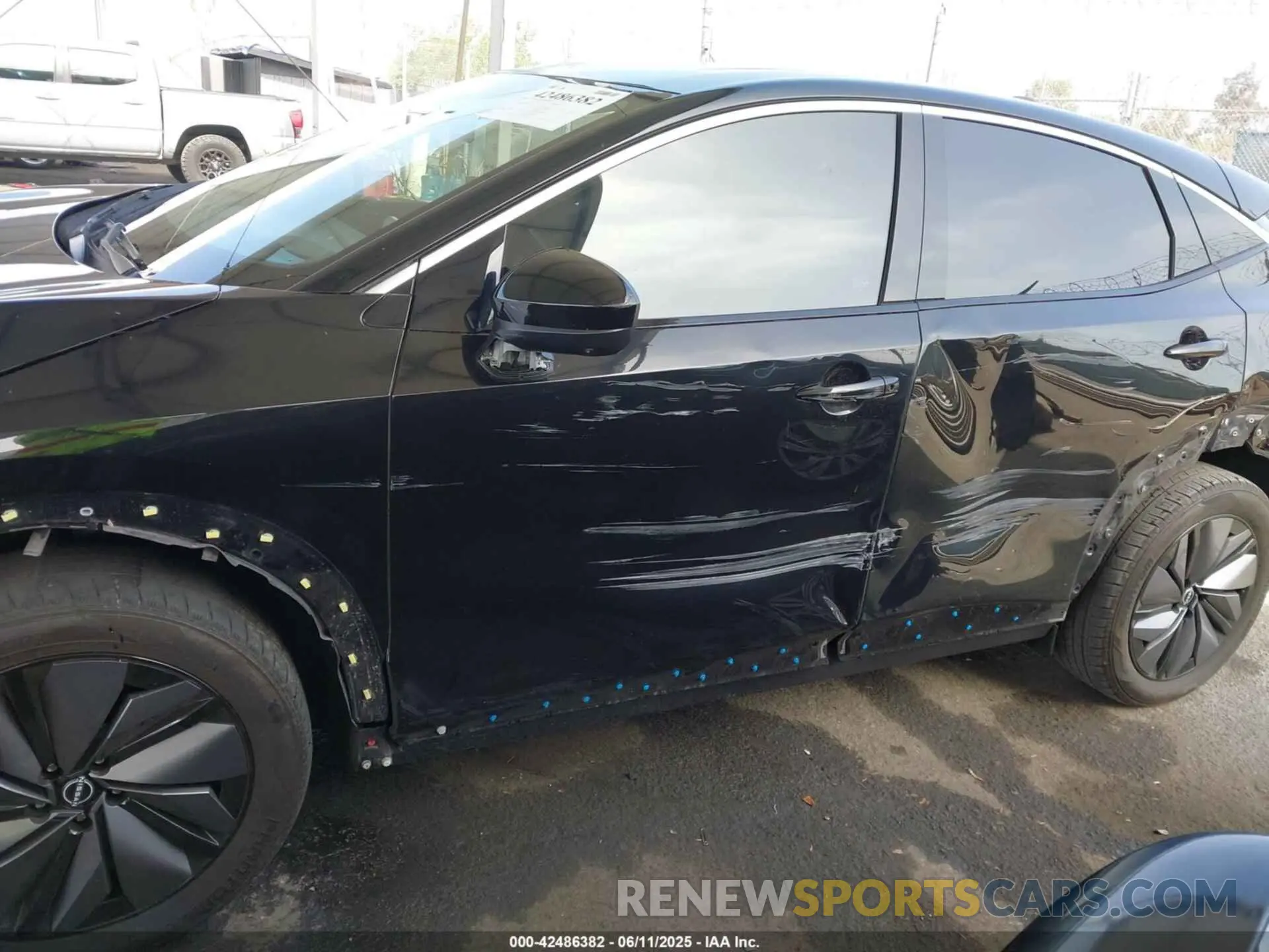 15 Photograph of a damaged car JN1BF0BA7PM402620 NISSAN ARIYA 2023