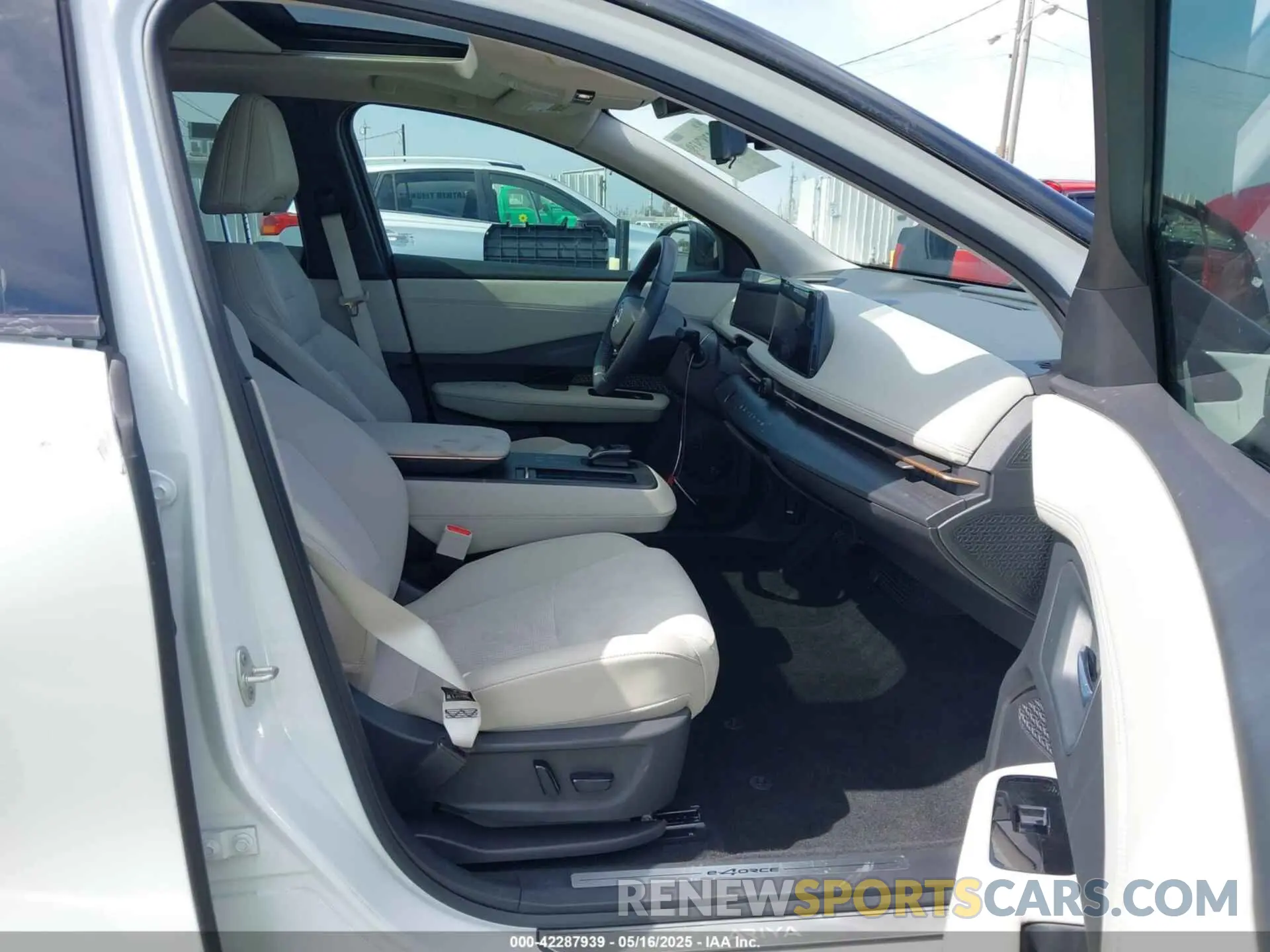 5 Photograph of a damaged car JN1DF0BB5PM709737 NISSAN ARIYA 2023
