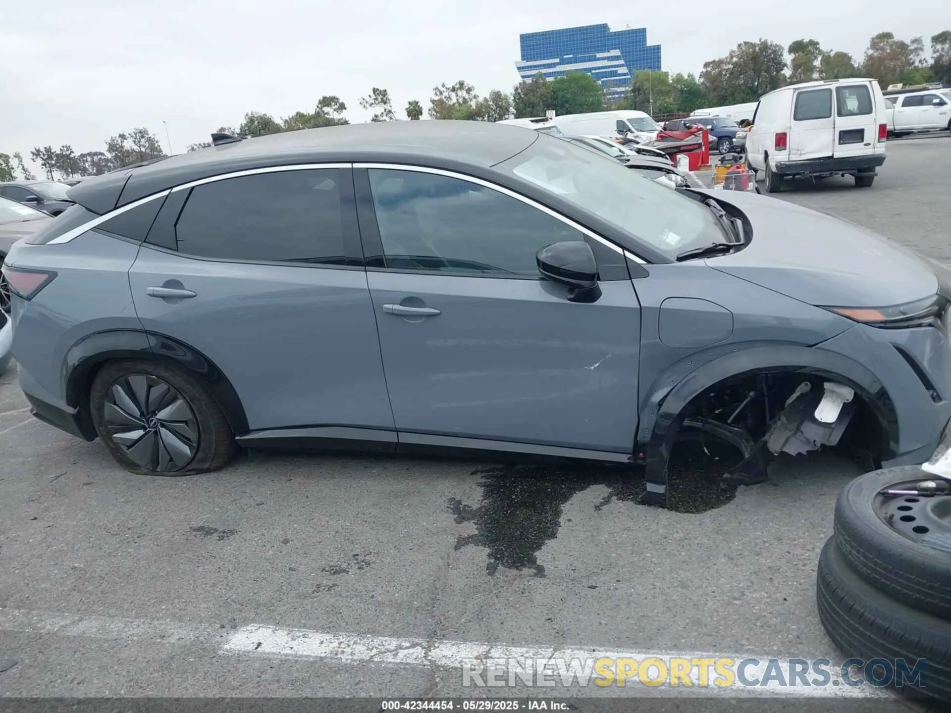 14 Photograph of a damaged car JN8AF0BE1SM462997 NISSAN ARIYA 2025