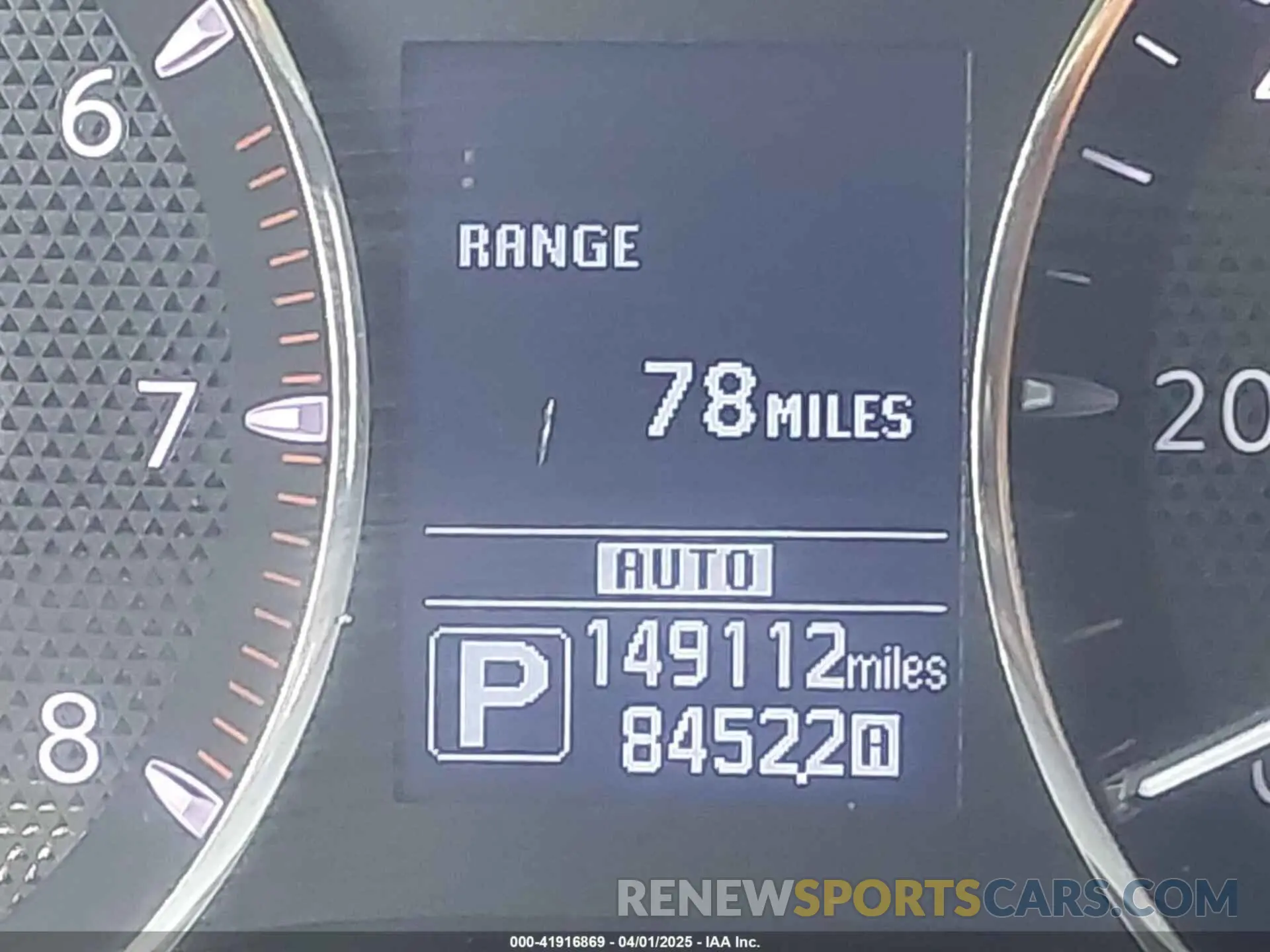 15 Photograph of a damaged car JN8AY2NC0KX512433 NISSAN ARMADA 2019