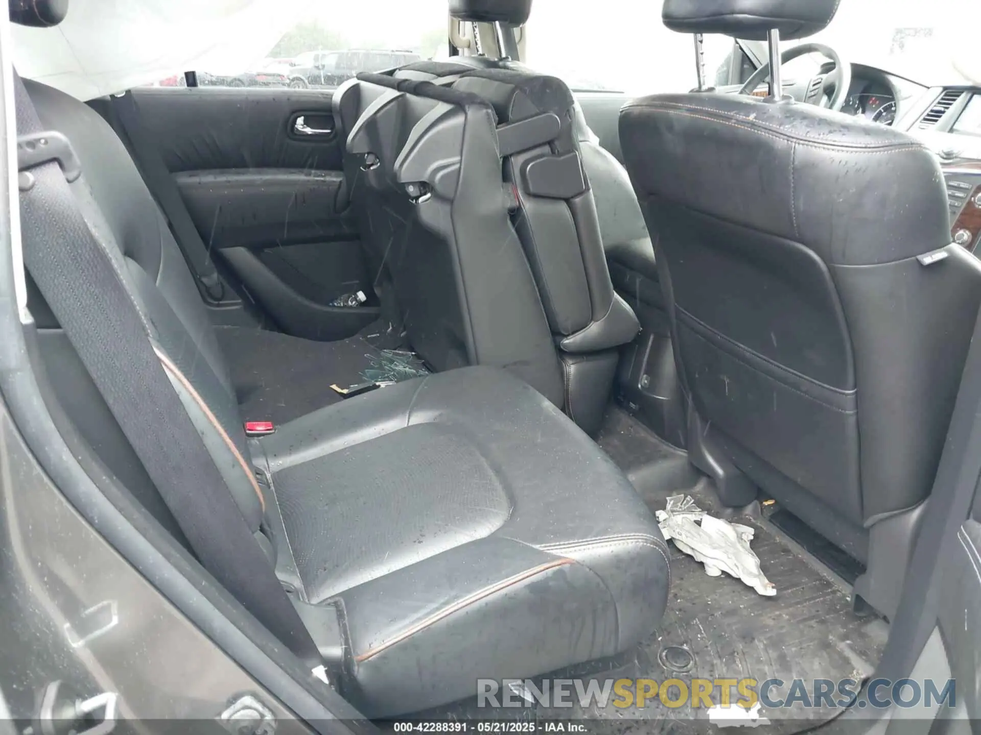 8 Photograph of a damaged car JN8AY2NC2K9581368 NISSAN ARMADA 2019