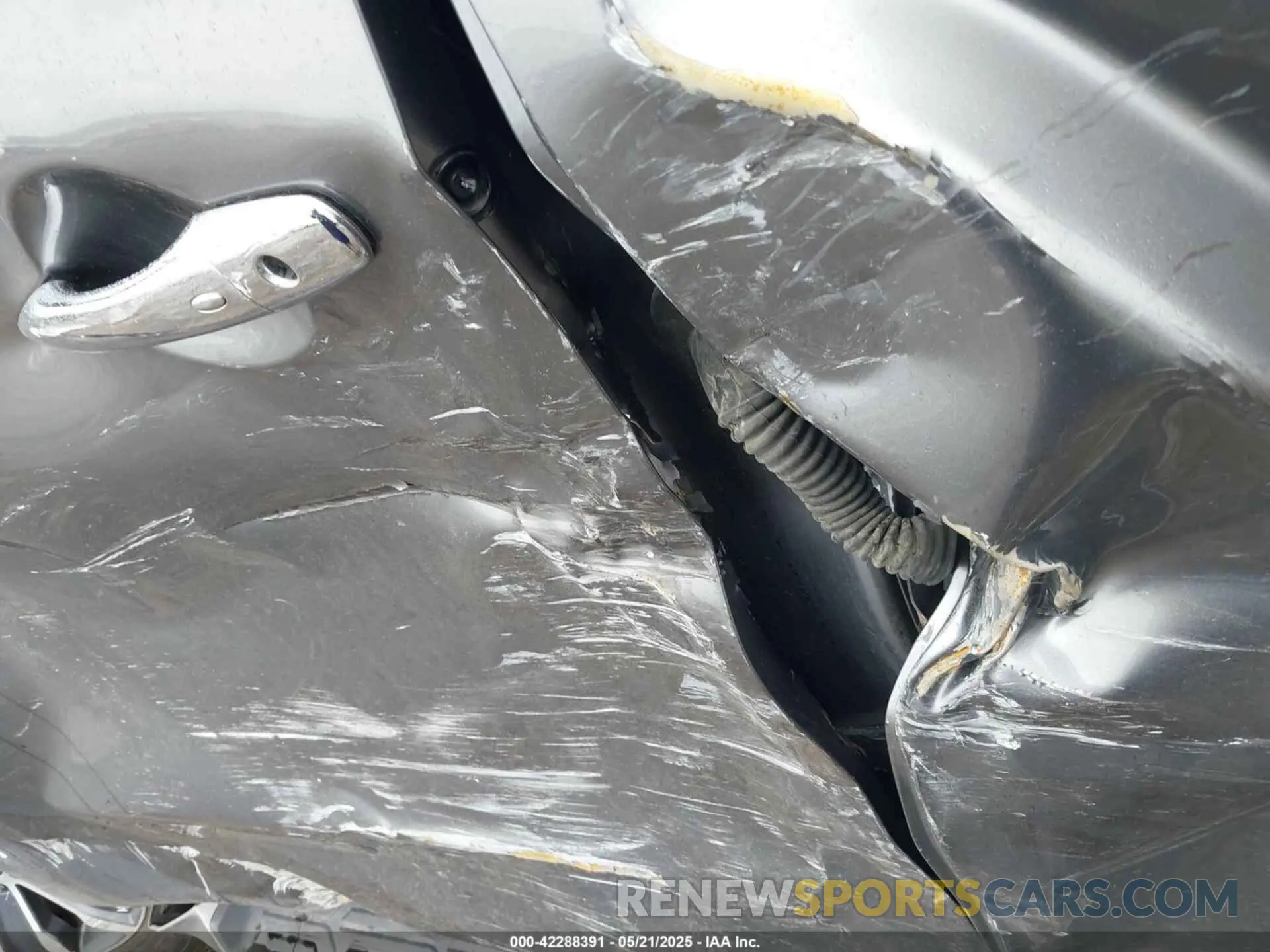 9 Photograph of a damaged car JN8AY2NC2K9581368 NISSAN ARMADA 2019