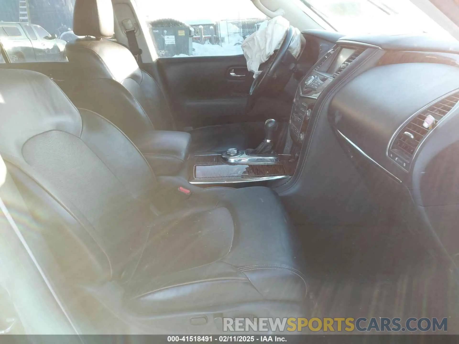 5 Photograph of a damaged car JN8AY2NC4K9582554 NISSAN ARMADA 2019