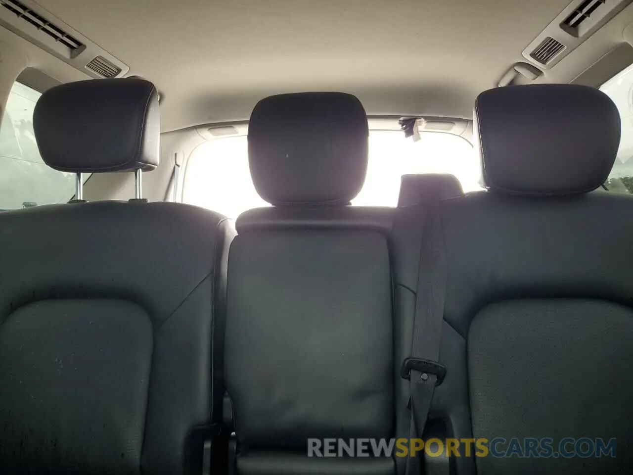 10 Photograph of a damaged car JN8AY2ND5KX009117 NISSAN ARMADA 2019