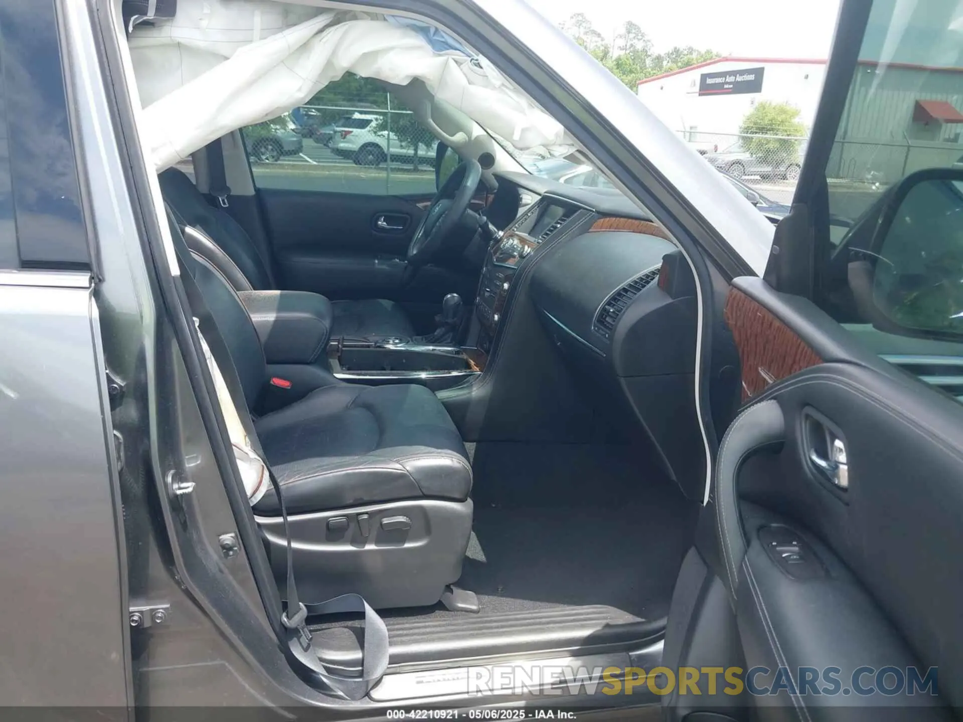 5 Photograph of a damaged car JN8AY2ND6K9089998 NISSAN ARMADA 2019