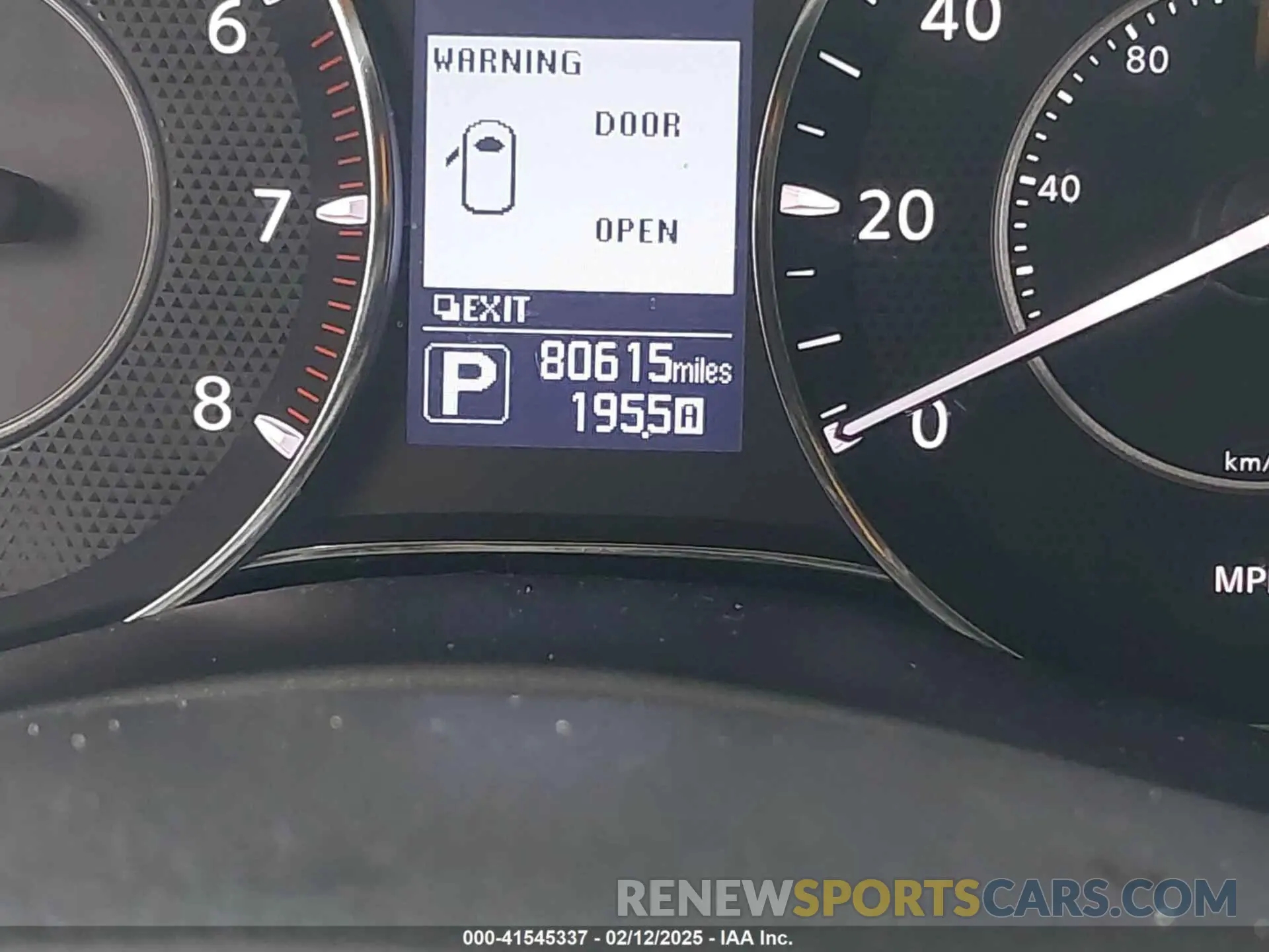 15 Photograph of a damaged car JN8AY2ND9K9085833 NISSAN ARMADA 2019