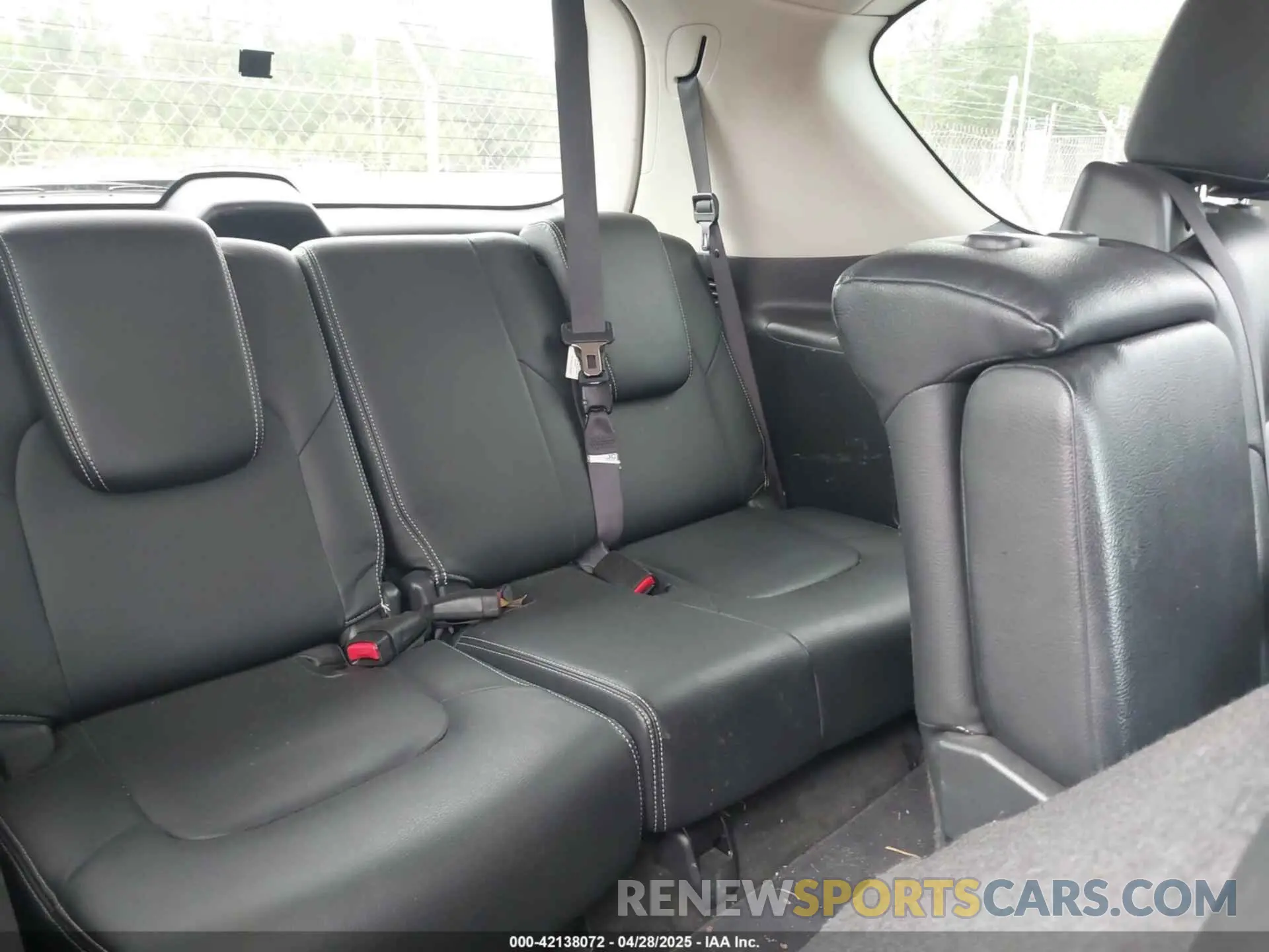 8 Photograph of a damaged car JN8AY2NDXK9090524 NISSAN ARMADA 2019