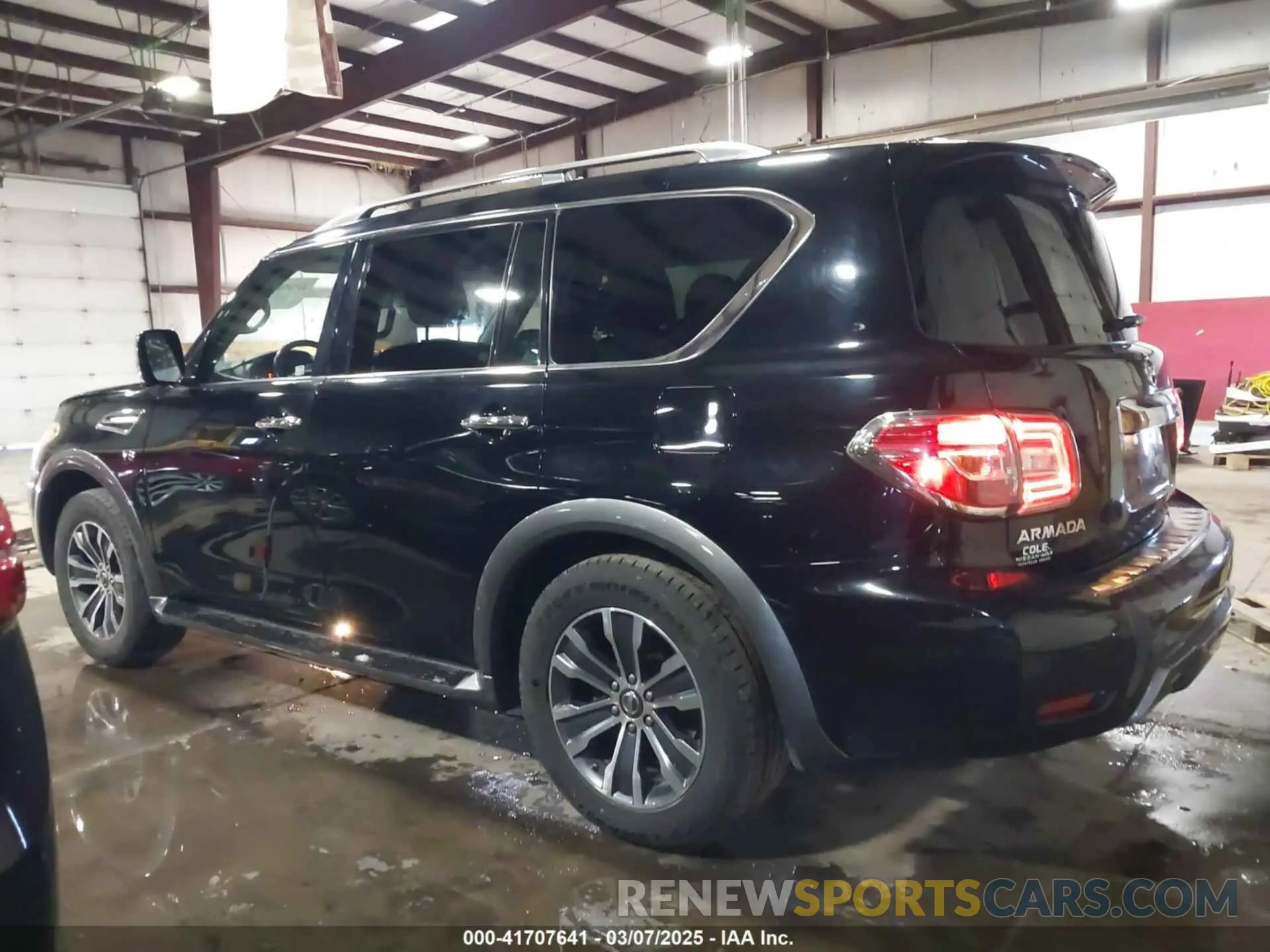 15 Photograph of a damaged car JN8AY2NC1L9615589 NISSAN ARMADA 2020